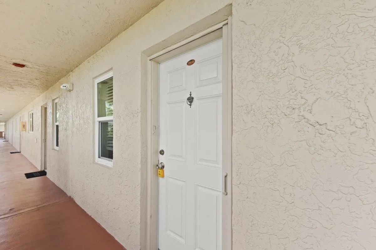 2106 S Cypress Bend Dr, #506