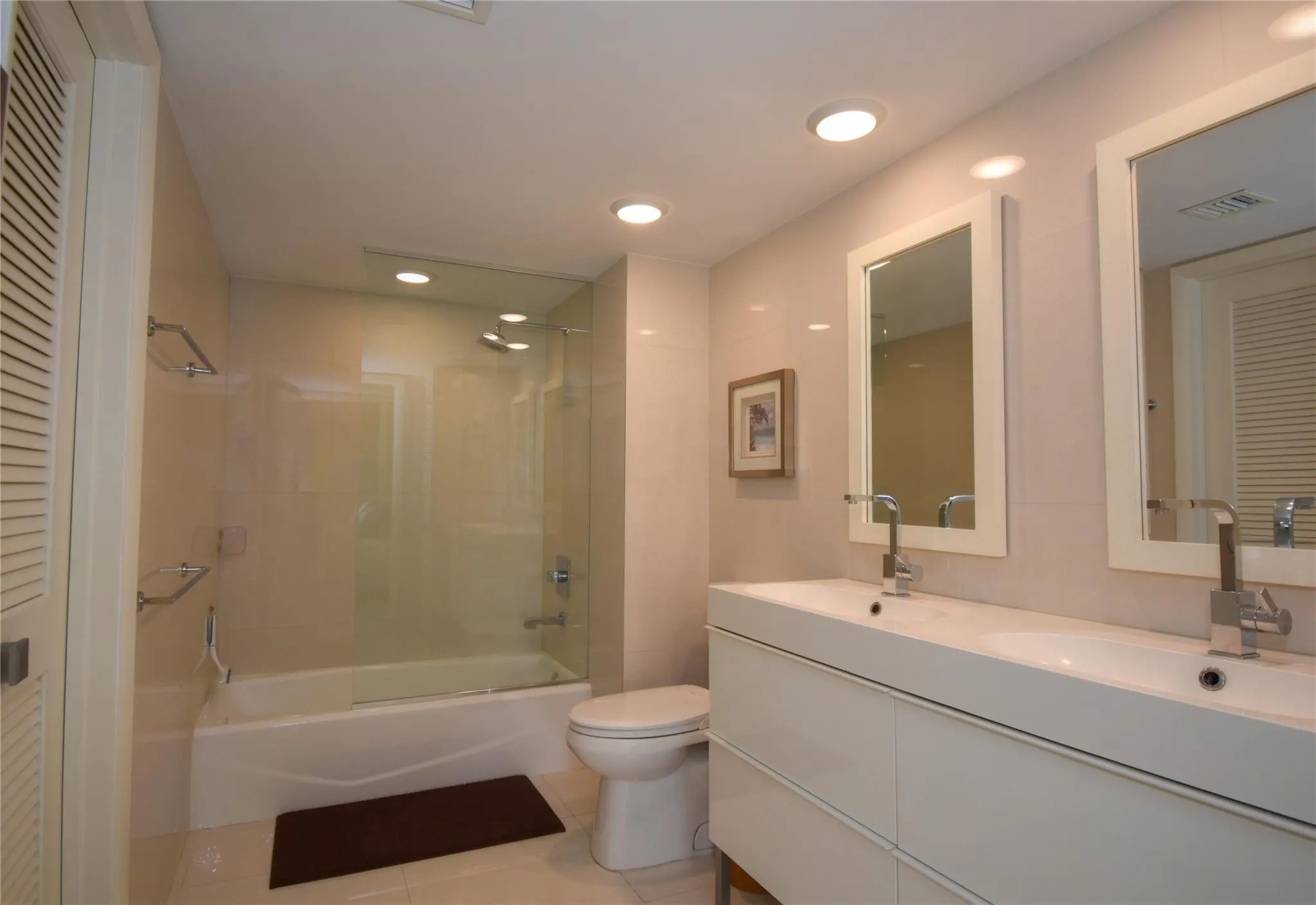 6100 NW 2nd Avenue, #323