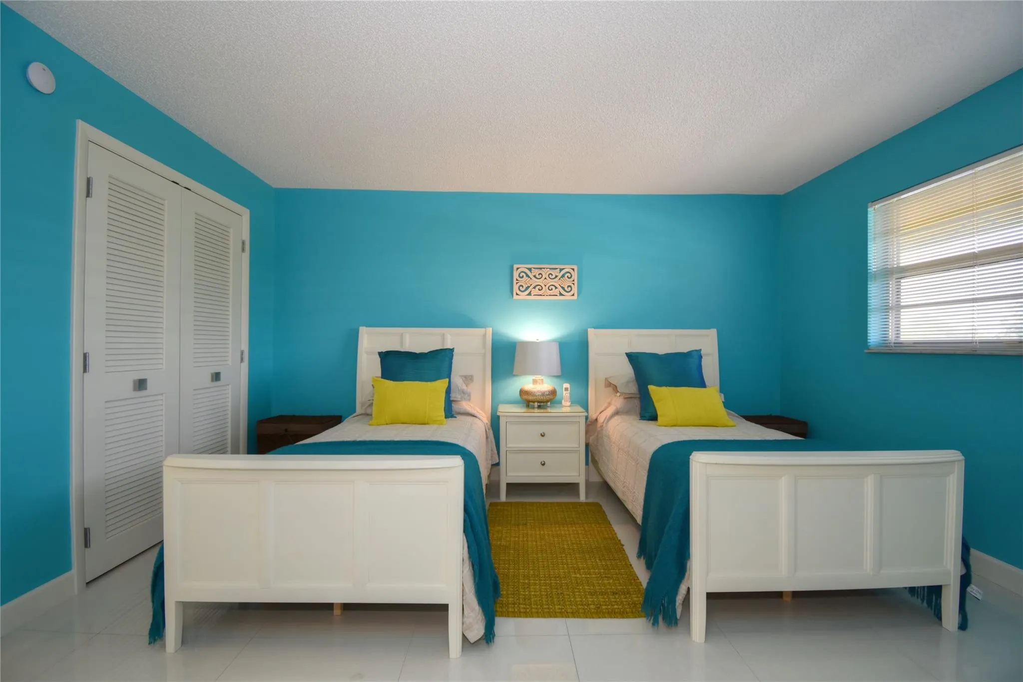 6100 NW 2nd Avenue, #323