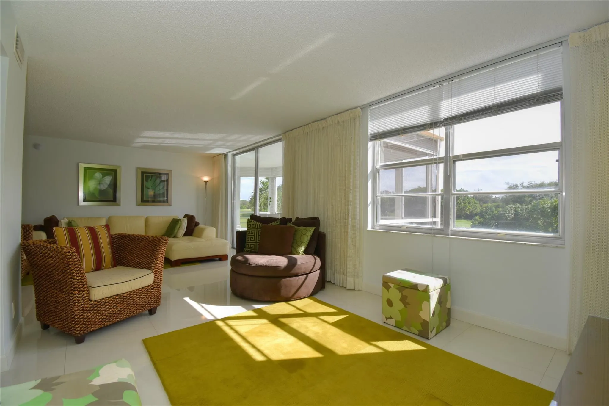 6100 NW 2nd Avenue, #323