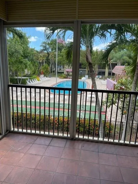 259 S CYPRESS RD, #528