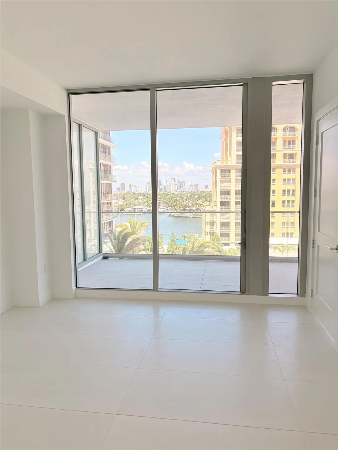 151 N Seabreeze Blvd, #0703-E