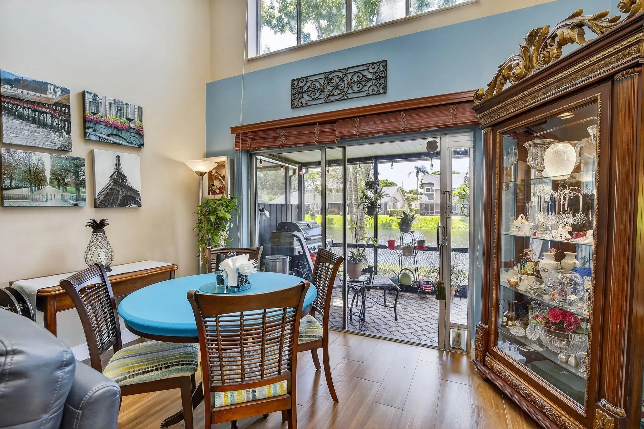 2052 Discovery Cir E