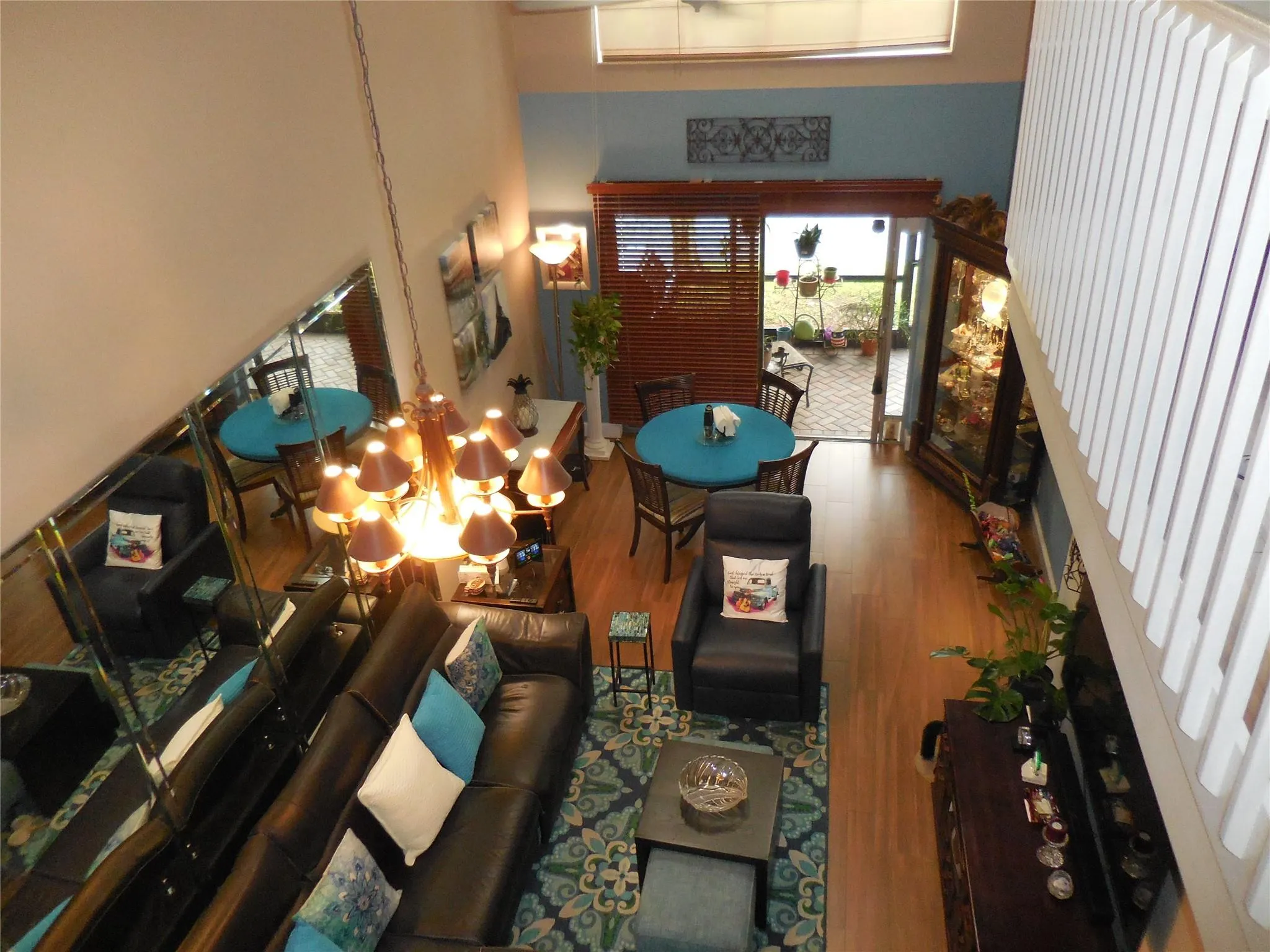 2052 Discovery Cir E