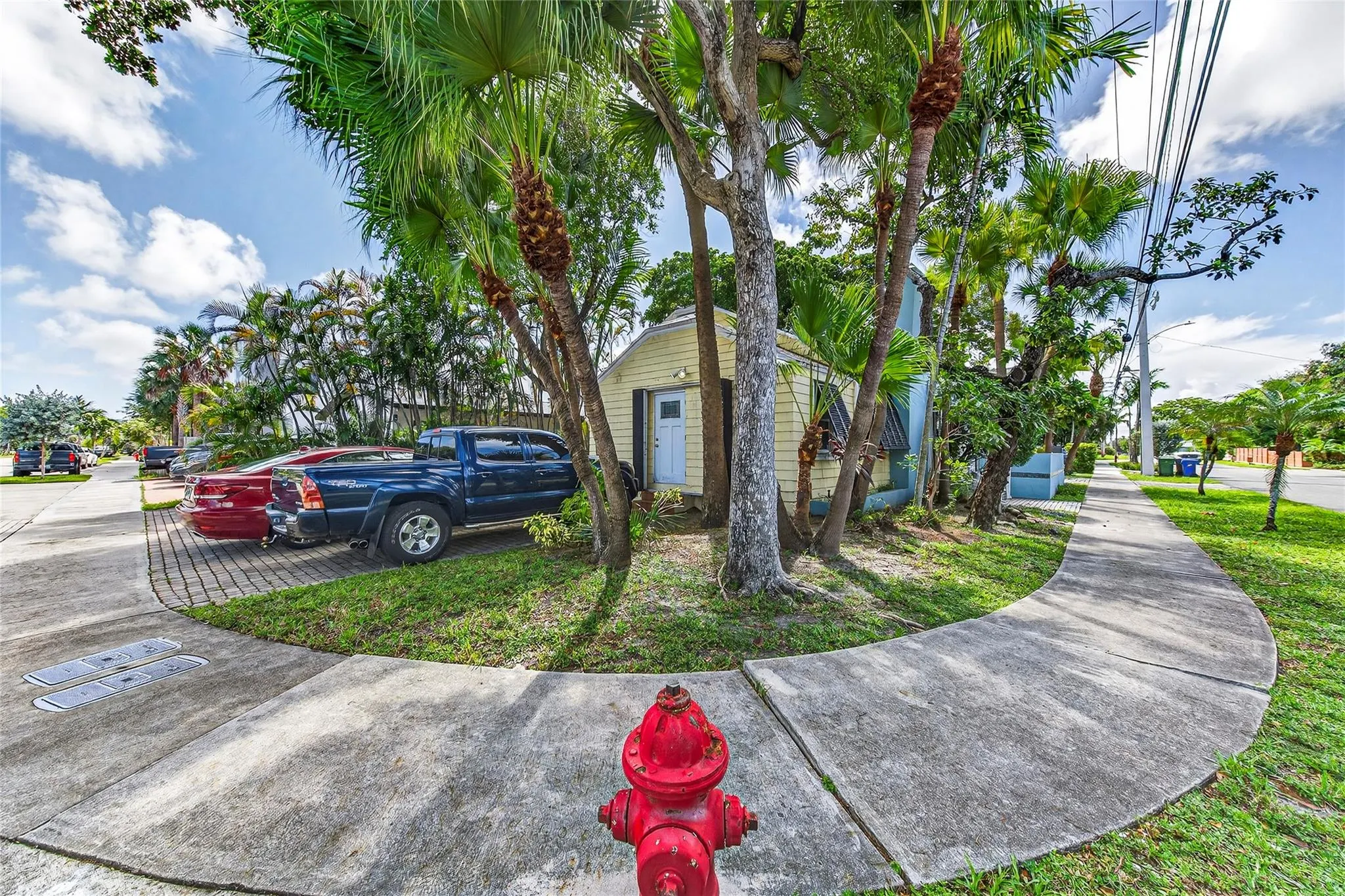 1230 SE 4th Ave