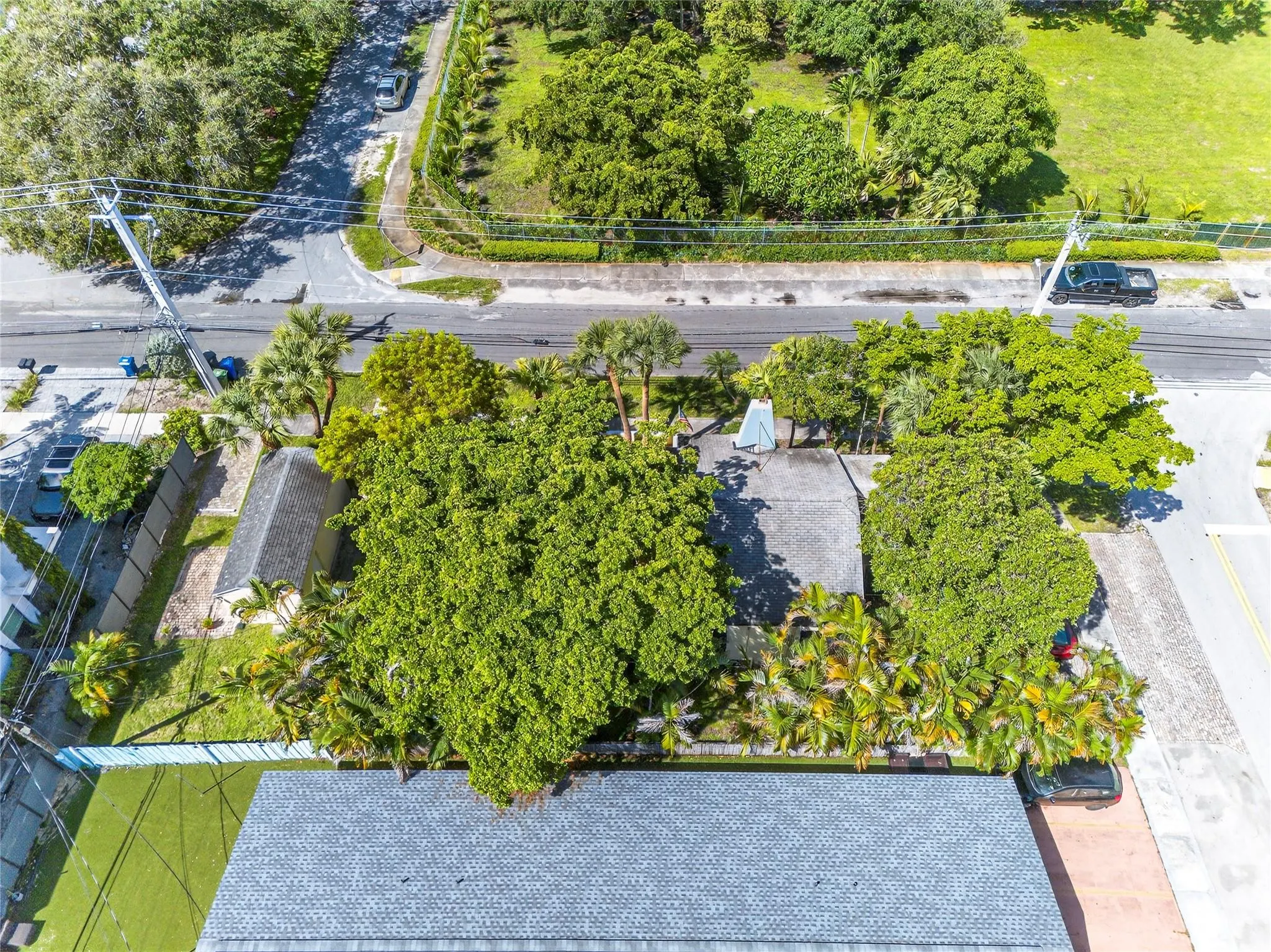 1230 SE 4th Ave