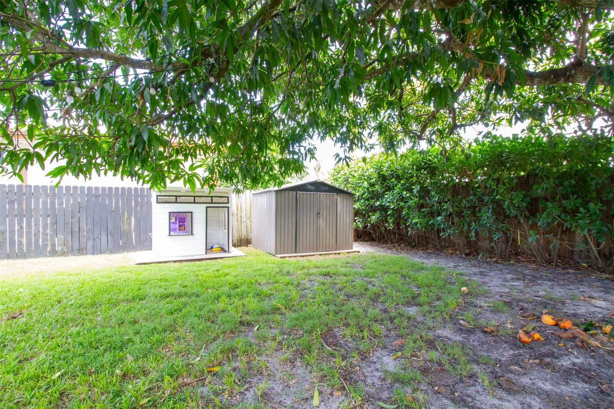 7700 NW 15th St