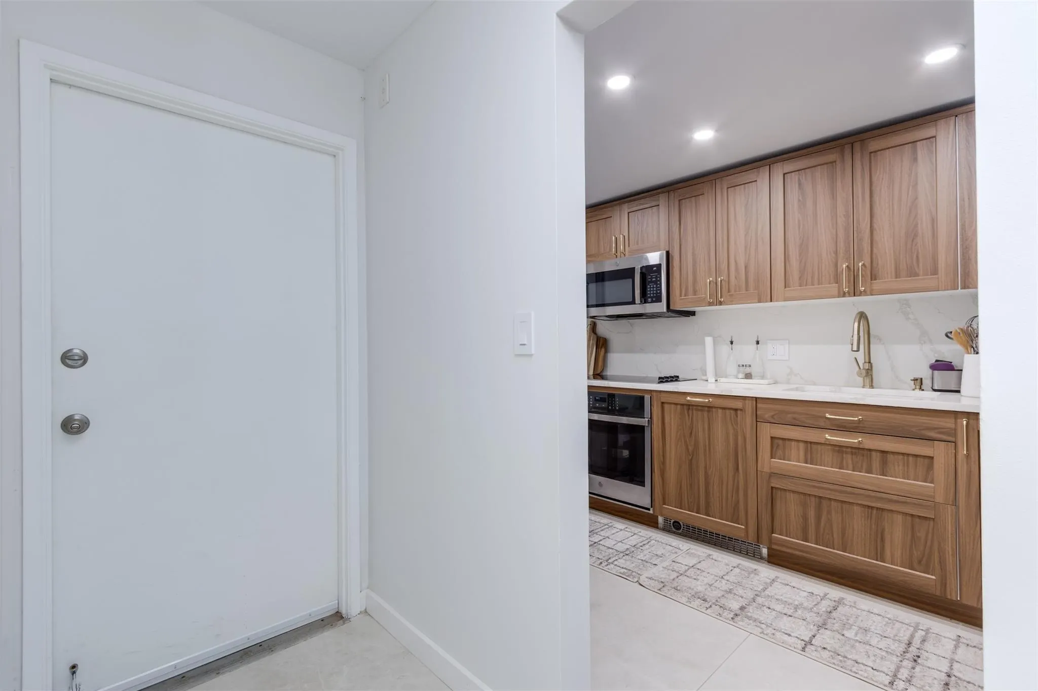 2601 NE 14th Street Cswy, #445