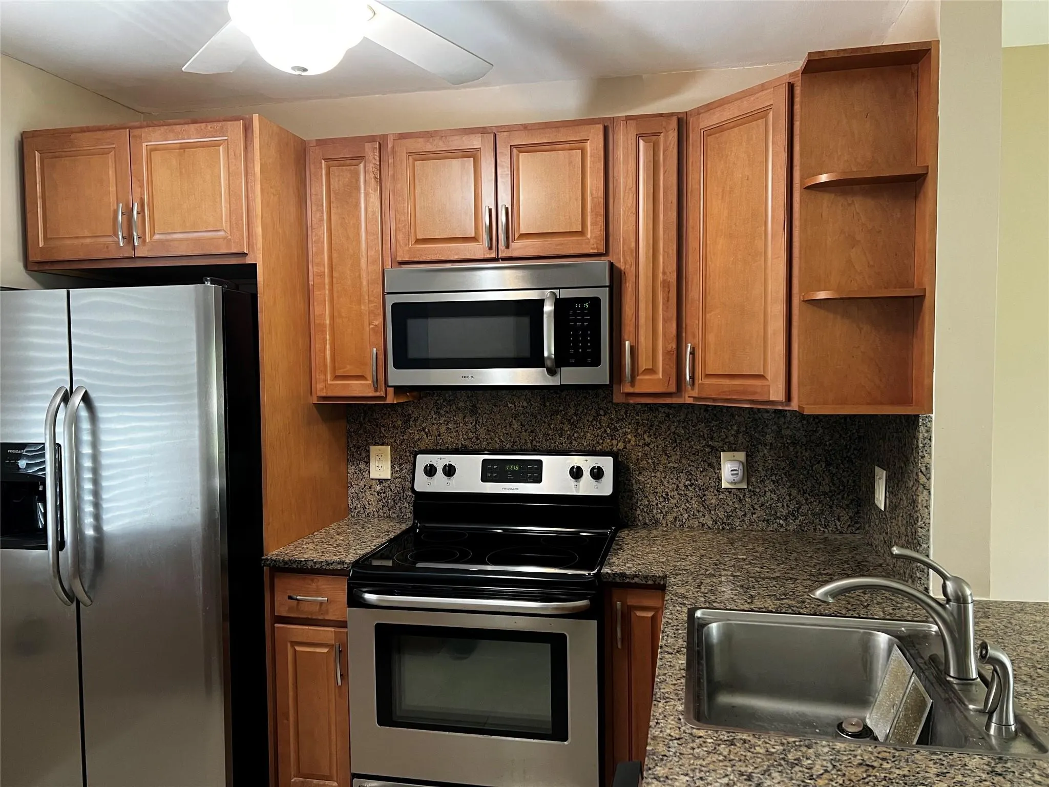 551 NW 80th Ter, #208