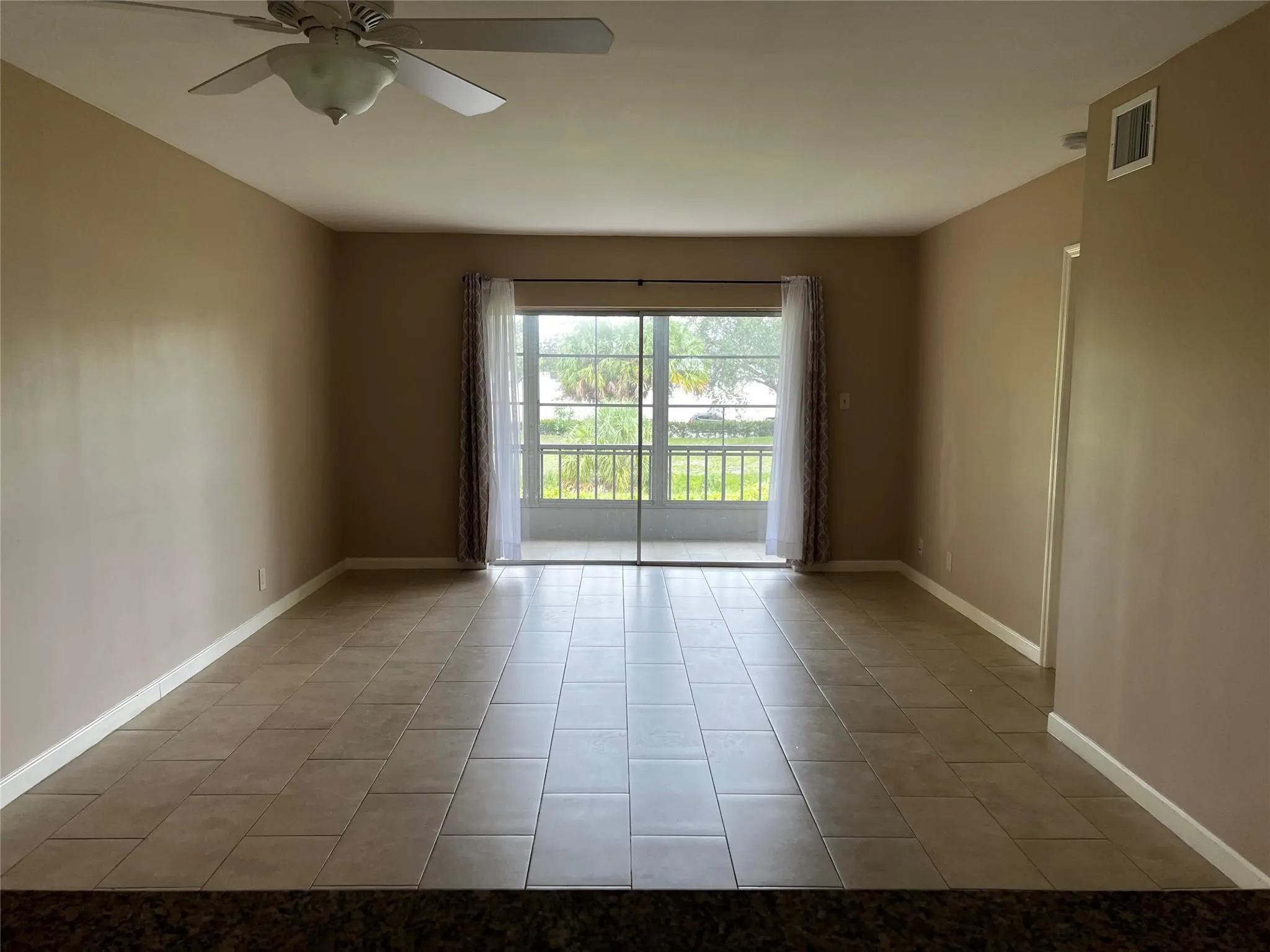 551 NW 80th Ter, #208