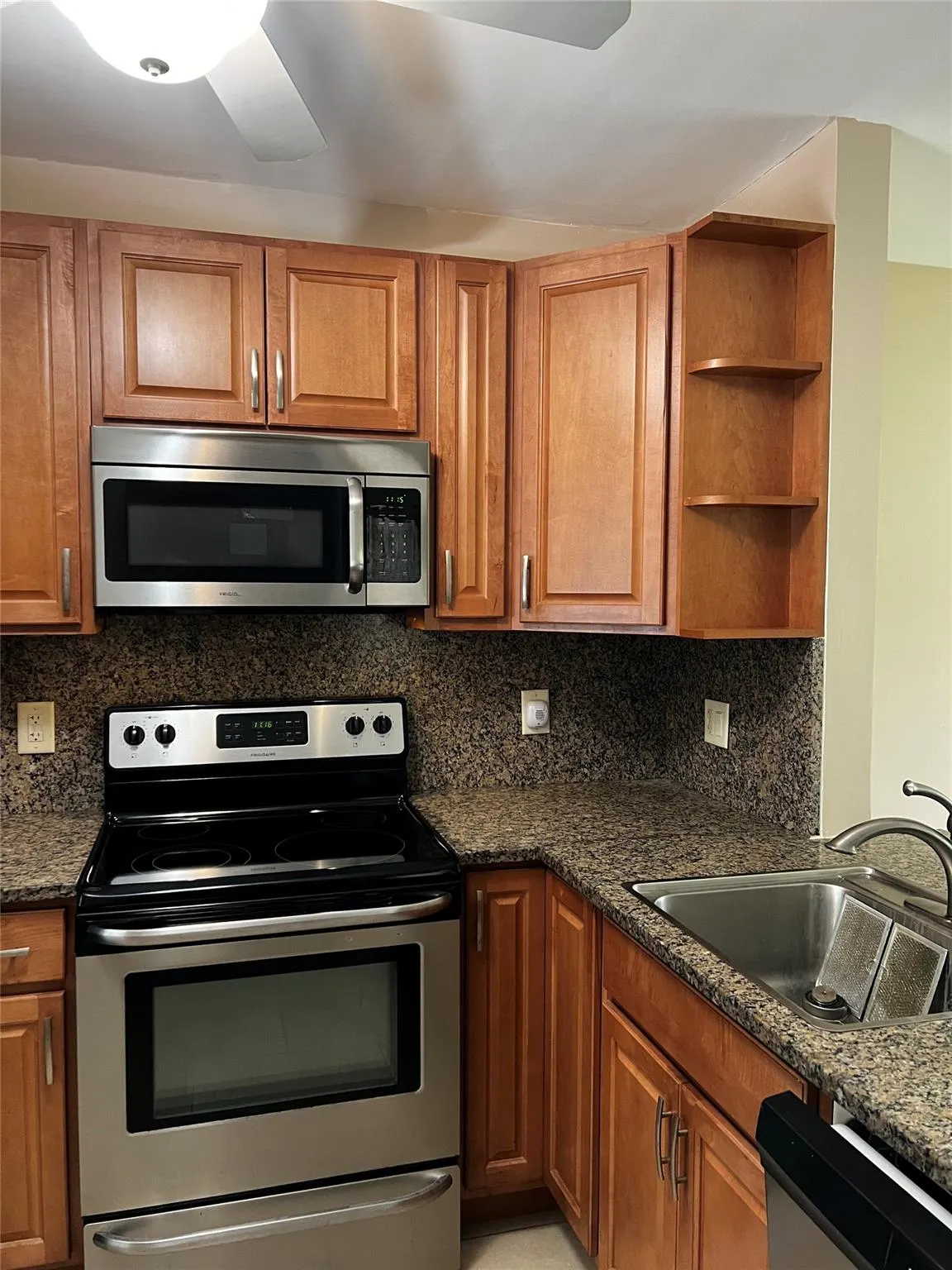 551 NW 80th Ter, #208