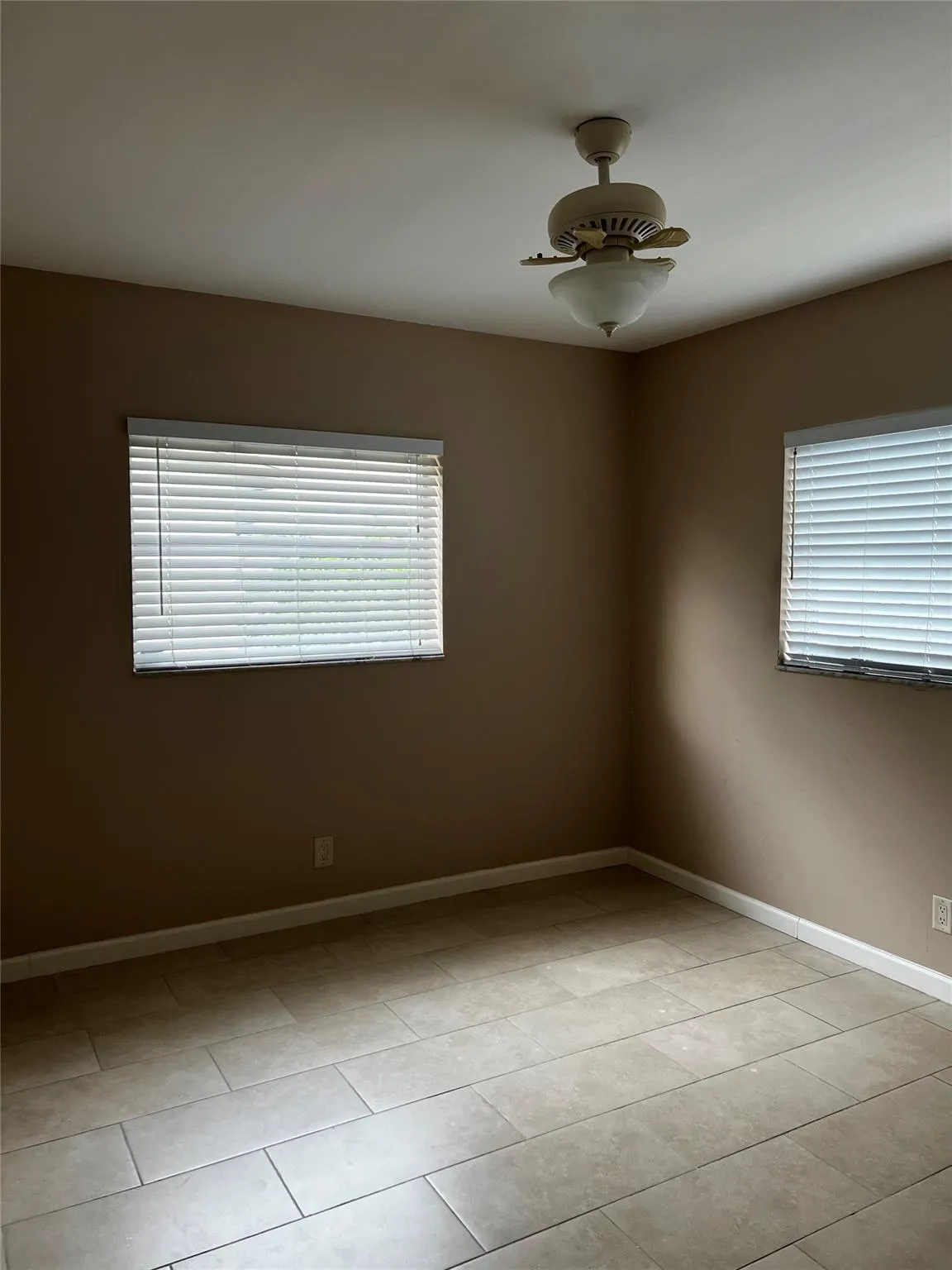 551 NW 80th Ter, #208
