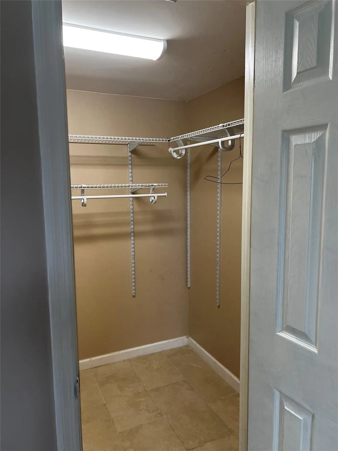 551 NW 80th Ter, #208