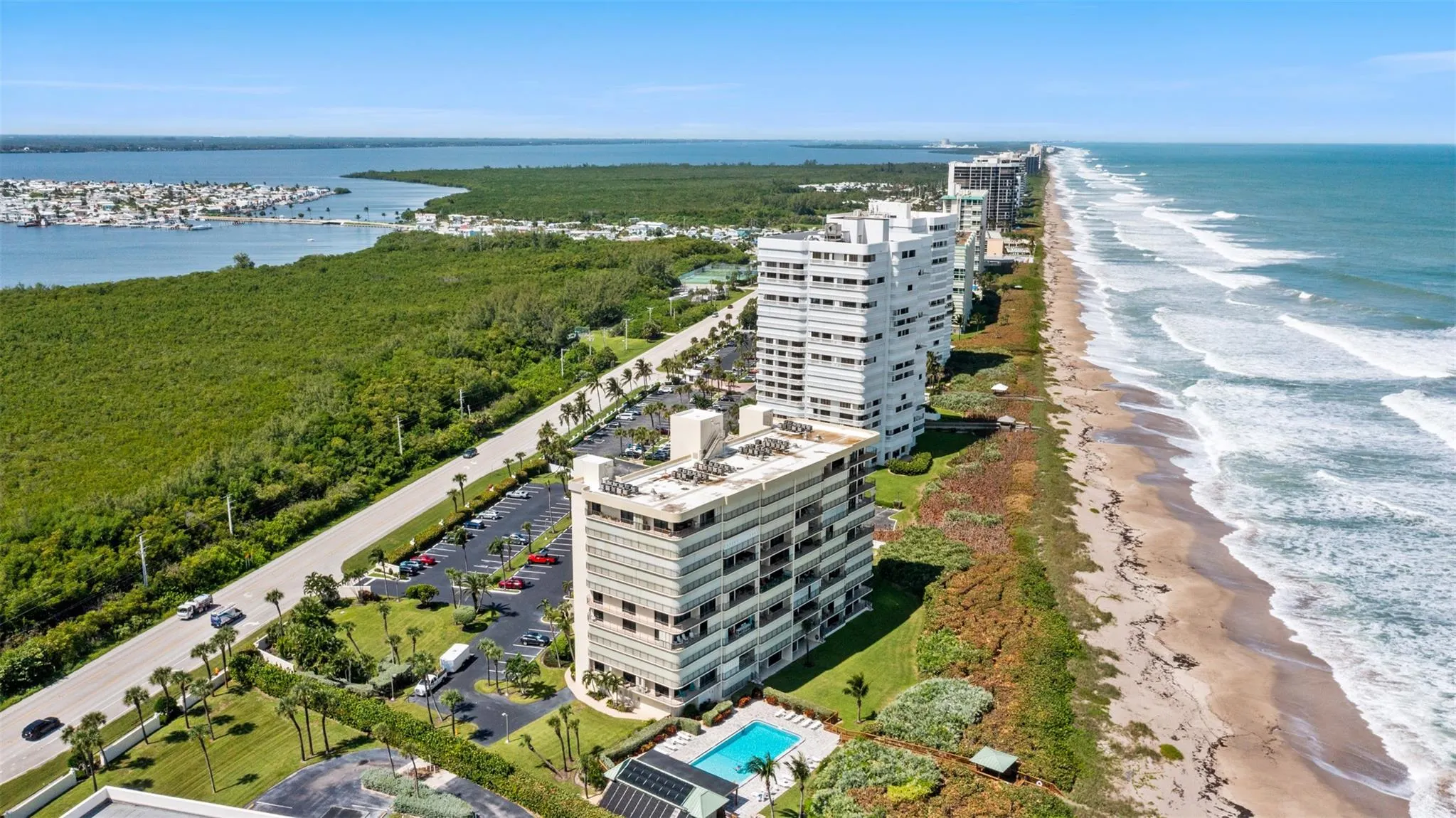 10000 S Ocean Dr, #404