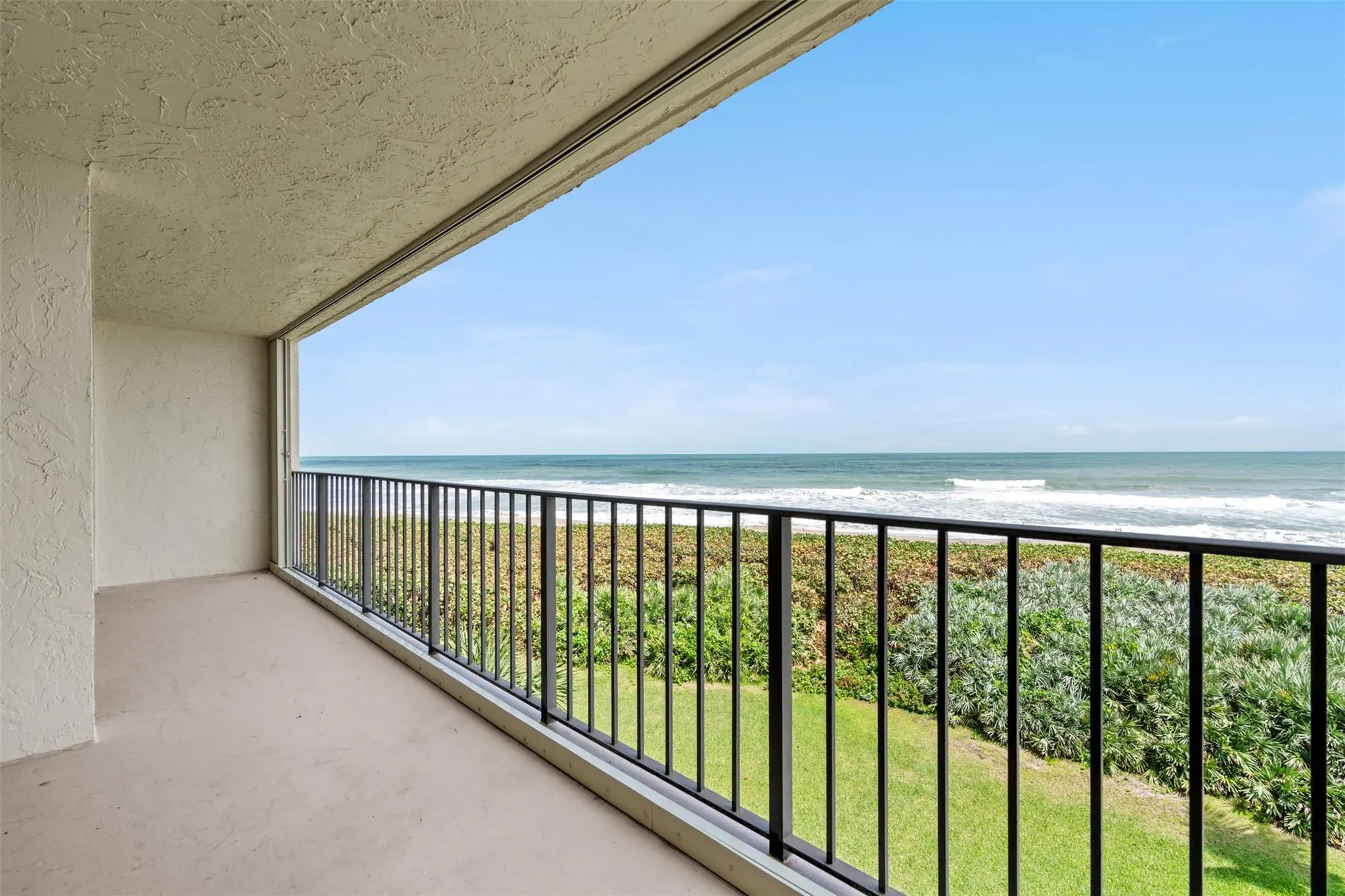 10000 S Ocean Dr, #404