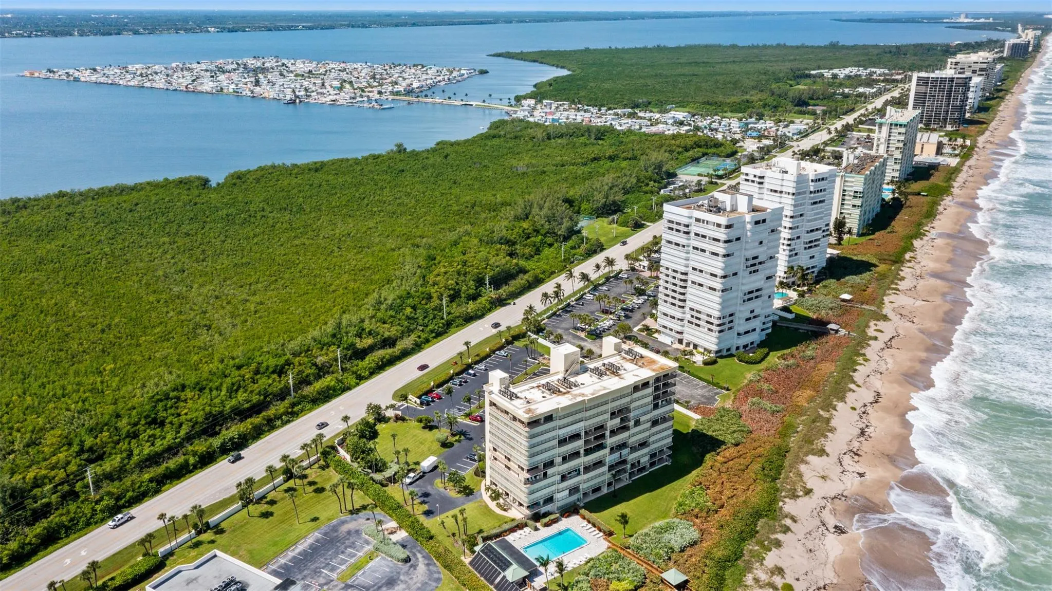 10000 S Ocean Dr, #404