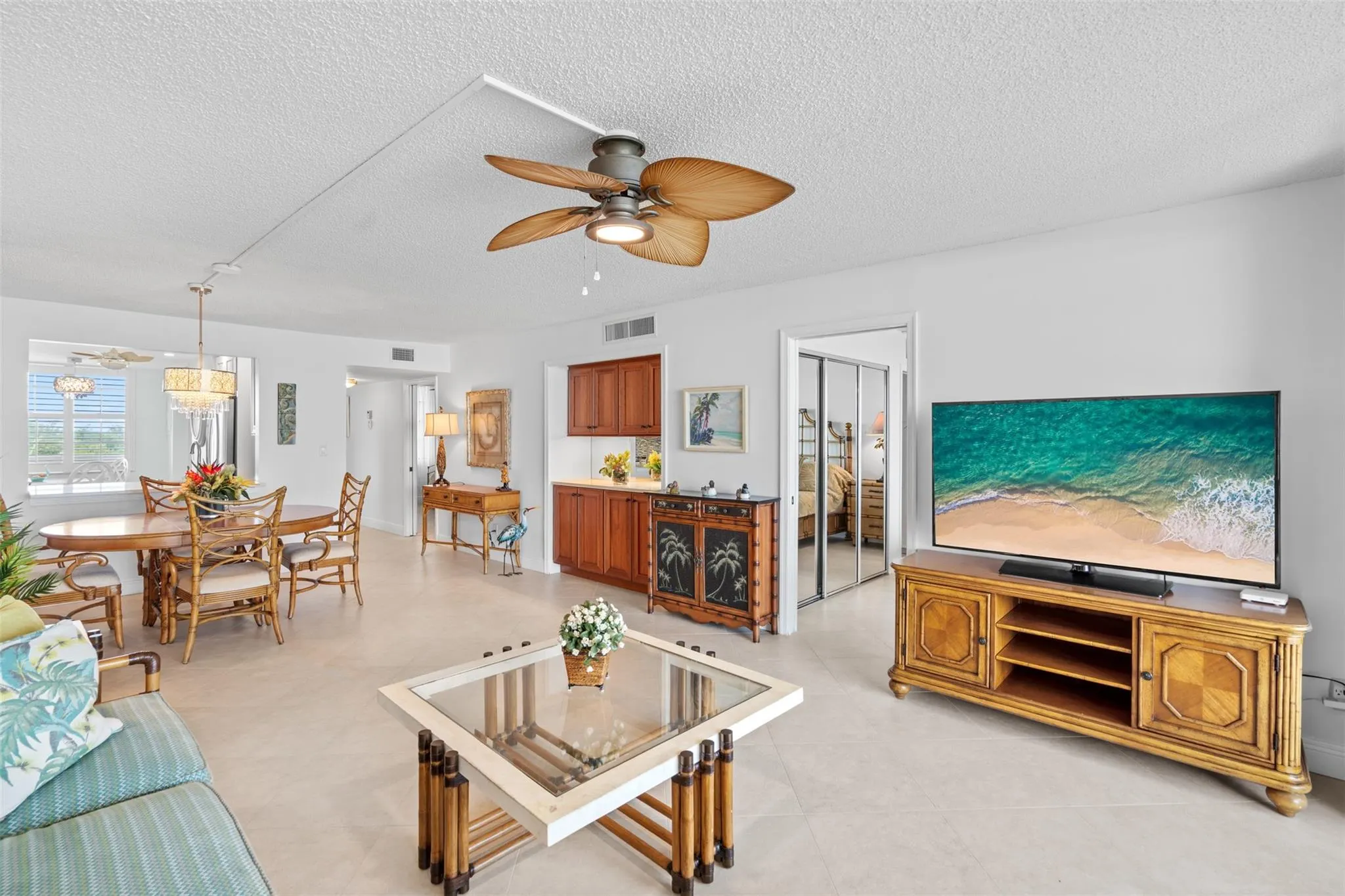 10000 S Ocean Dr, #404