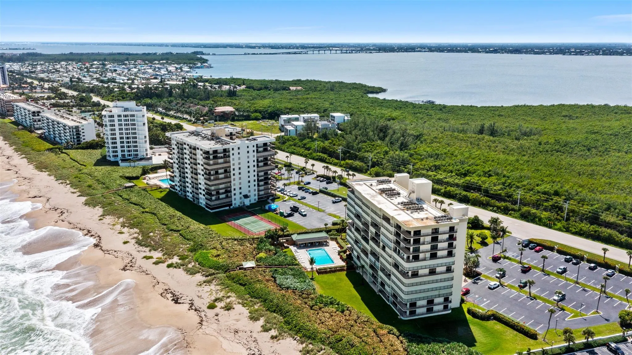 10000 S Ocean Dr, #404