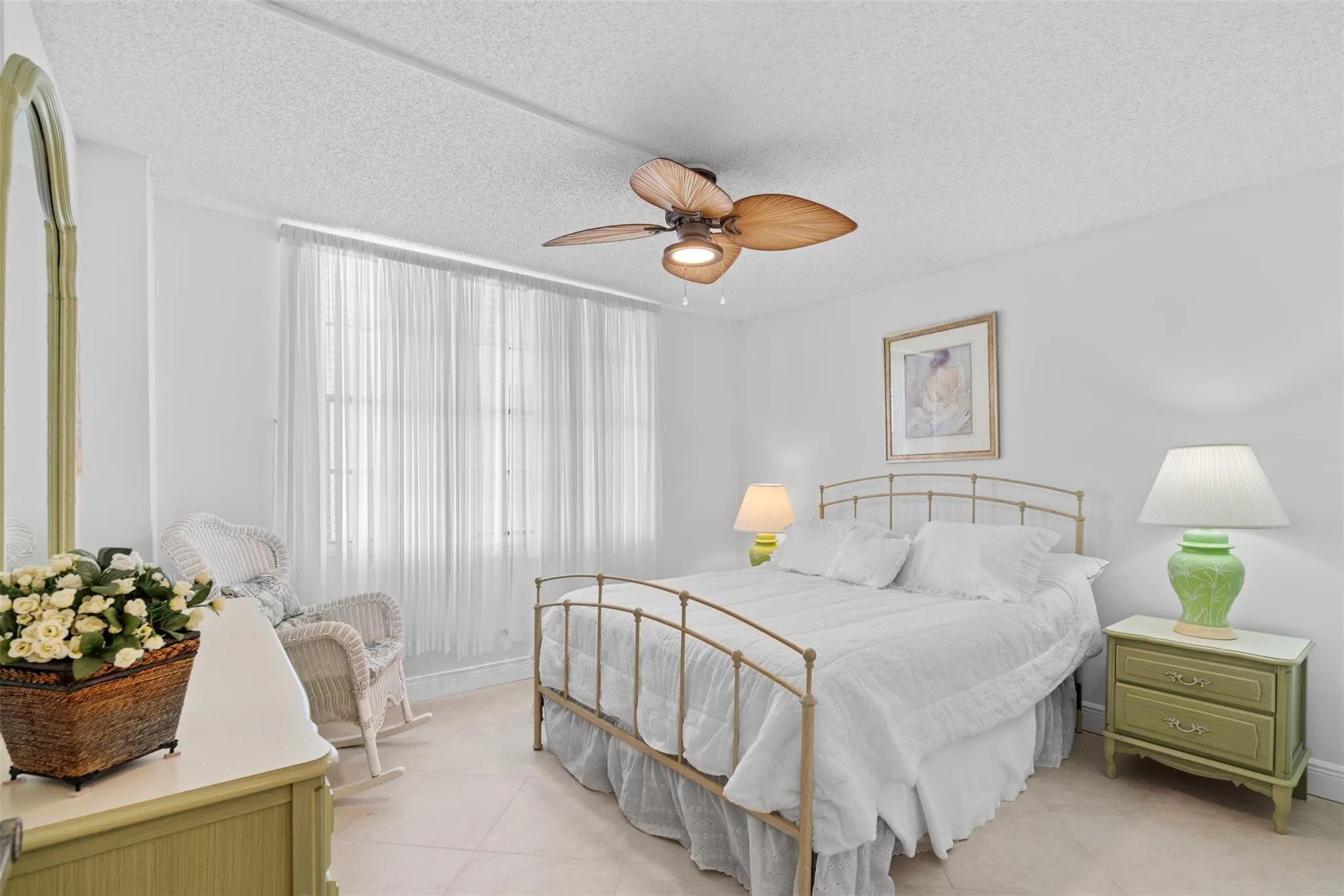 10000 S Ocean Dr, #404