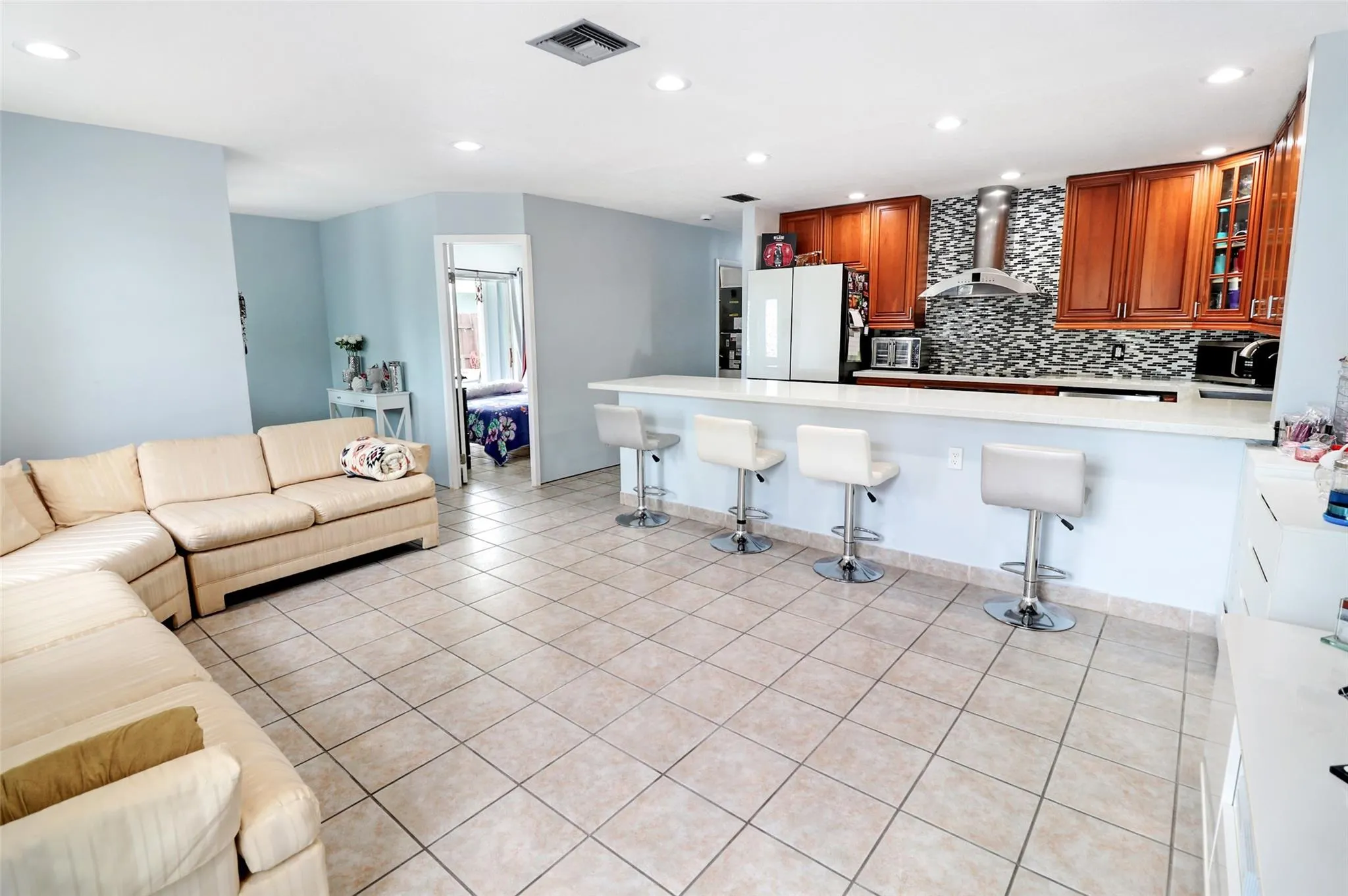 355 SW 61st Ter