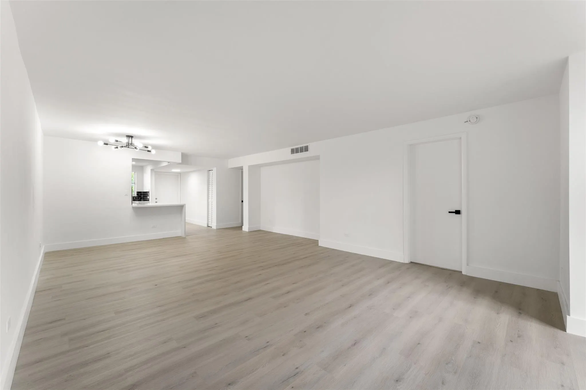 441 NE 195th St, #302