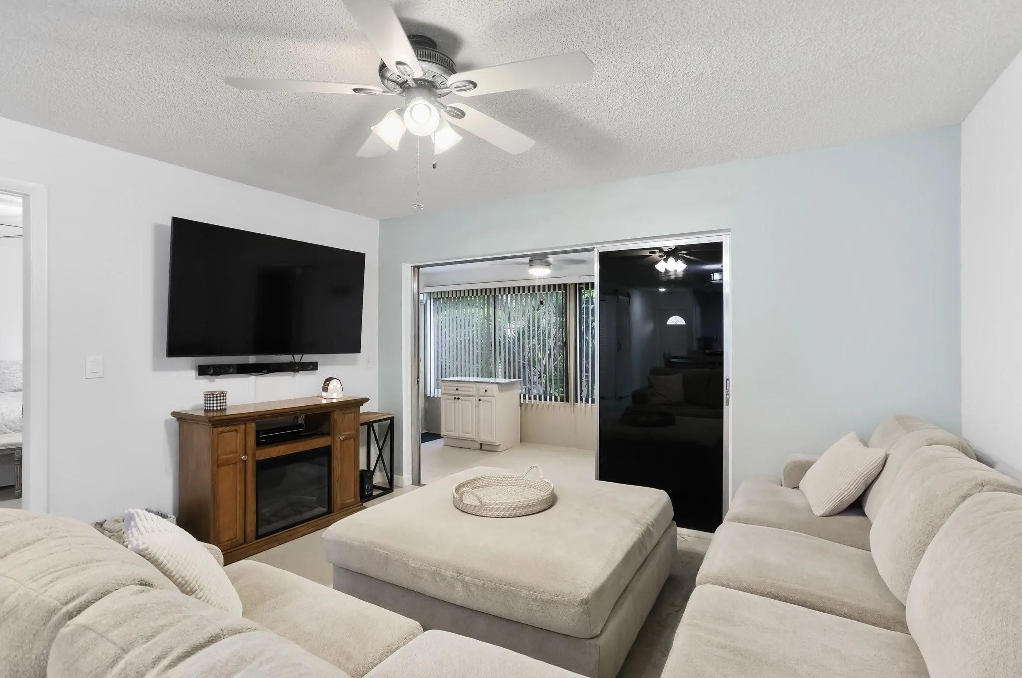 395 Bennington Ln, #0