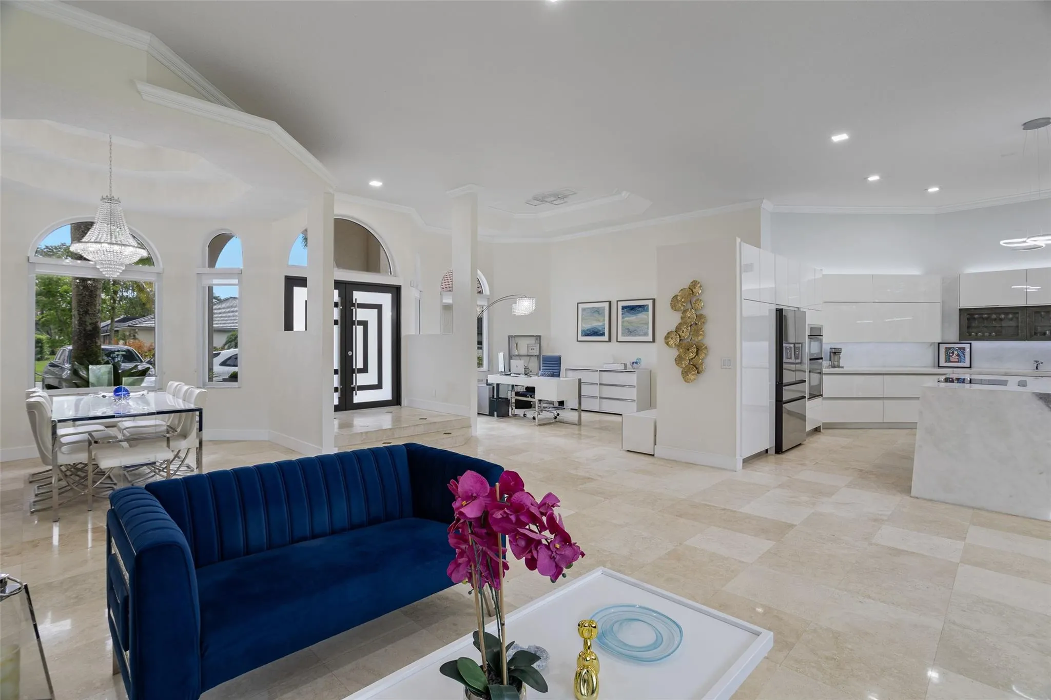 2534 Golf View Dr