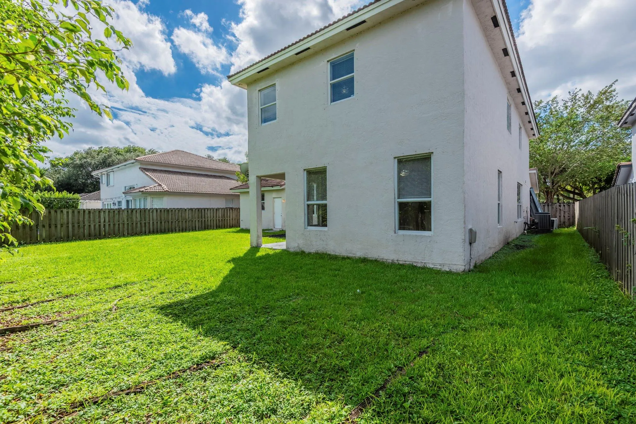 14951 SW 157th Ct