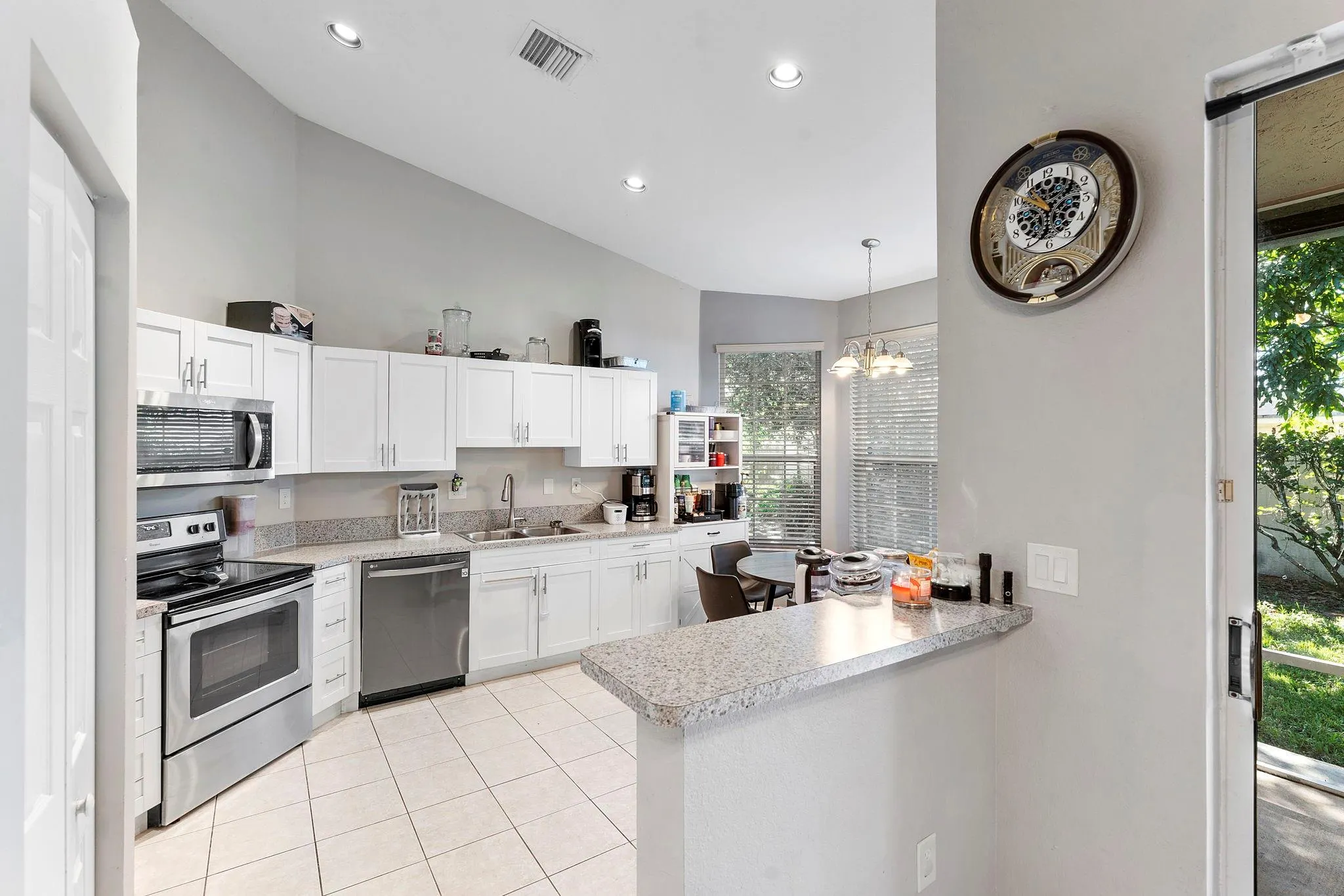 7520 S Aragon Blvd, #2