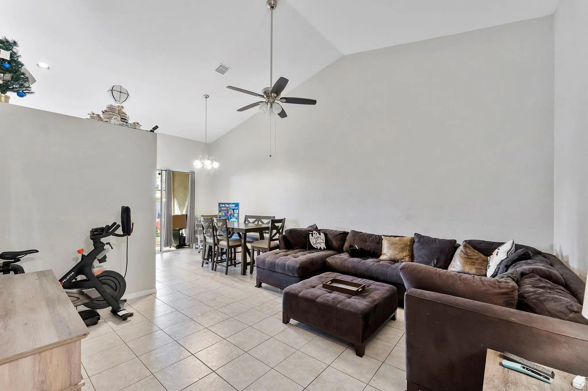 7520 S Aragon Blvd, #2