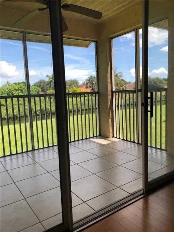967 Coral Club Dr, #967