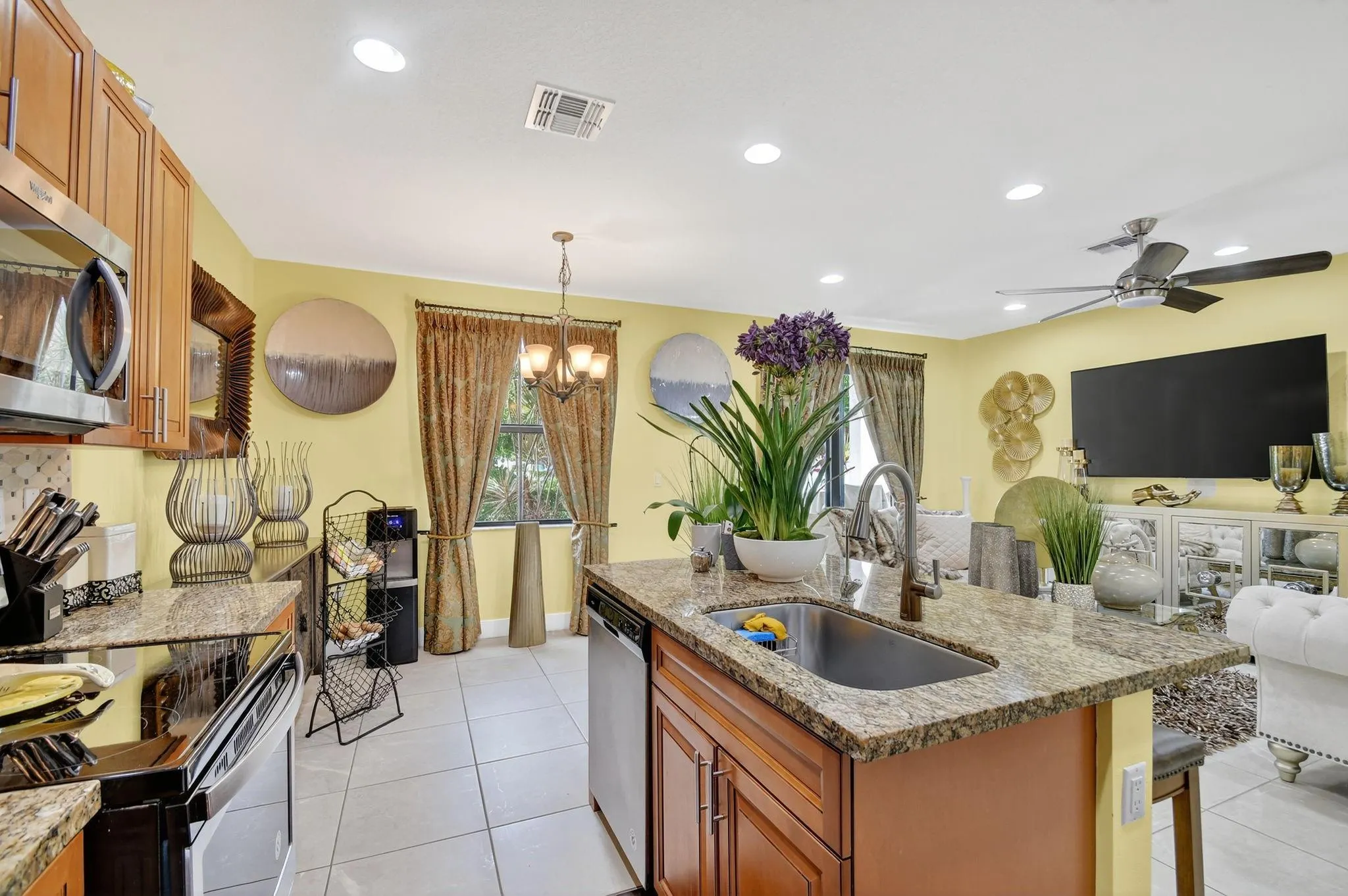 3008 Hop Tree Way
