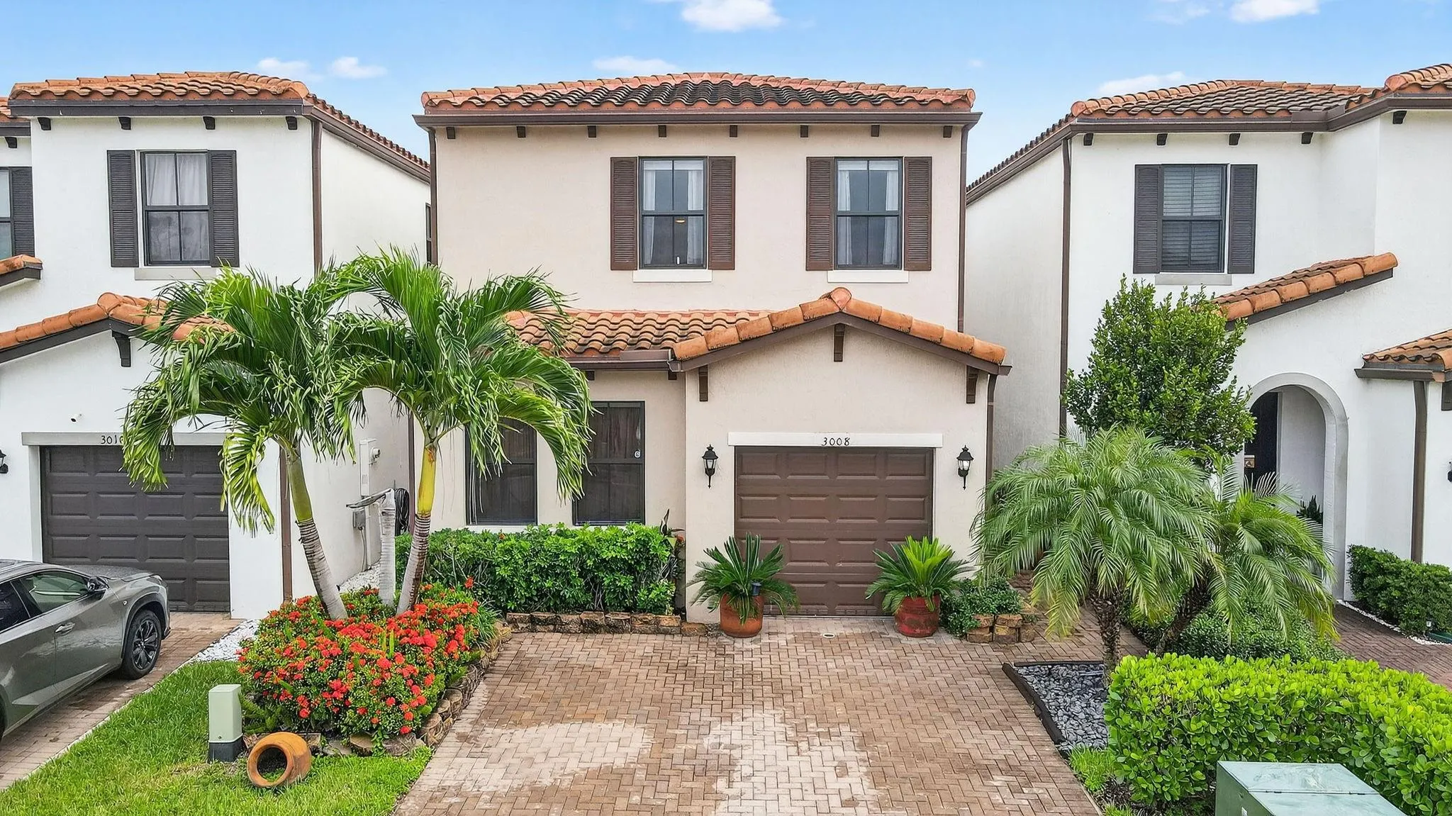 3008 Hop Tree Way