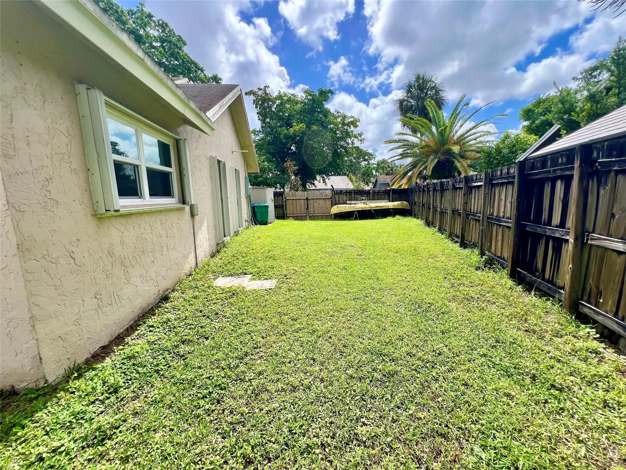 7321 NW 38th Ct