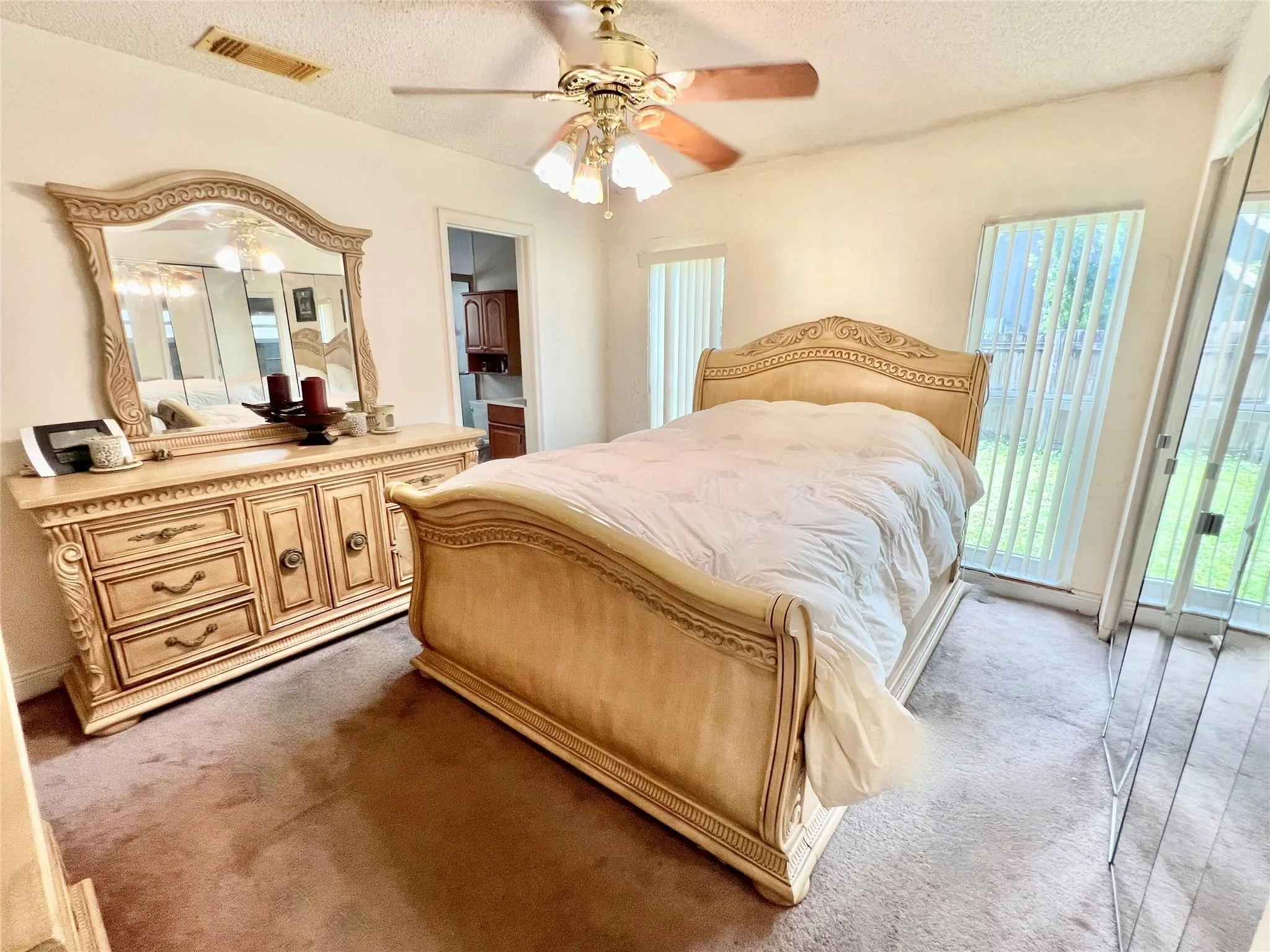 7321 NW 38th Ct