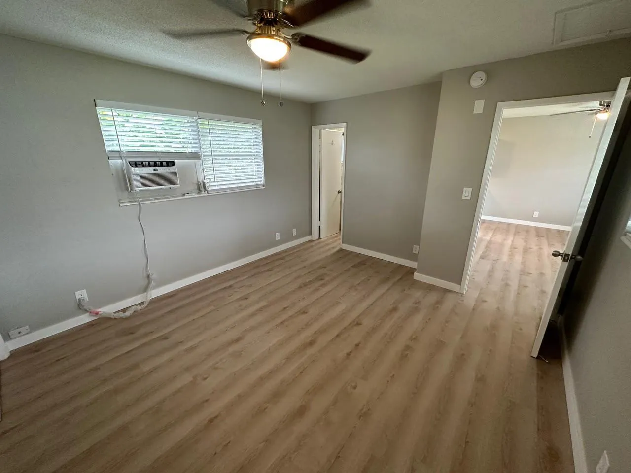 325 NW 25th St, #7