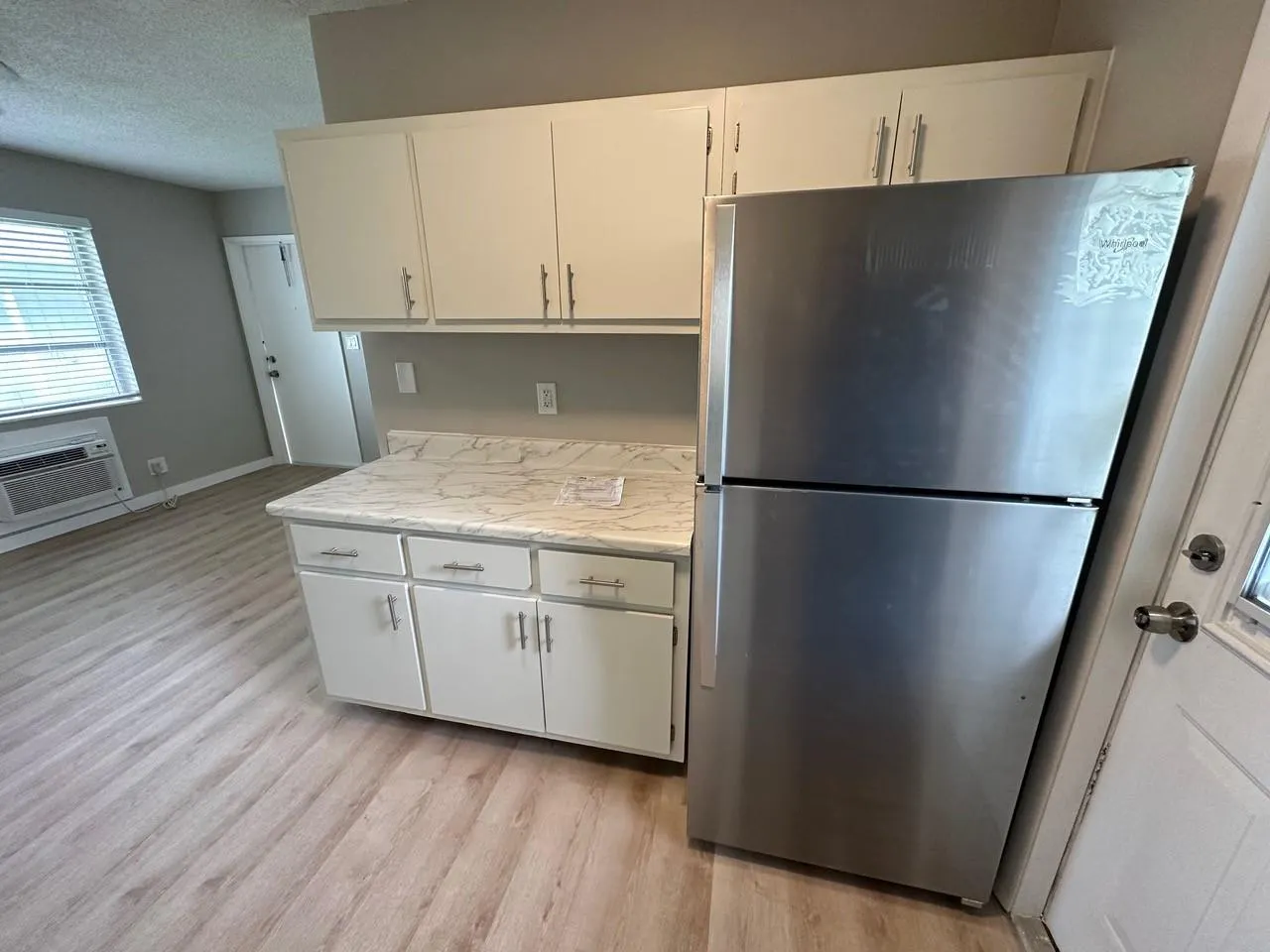 325 NW 25th St, #7