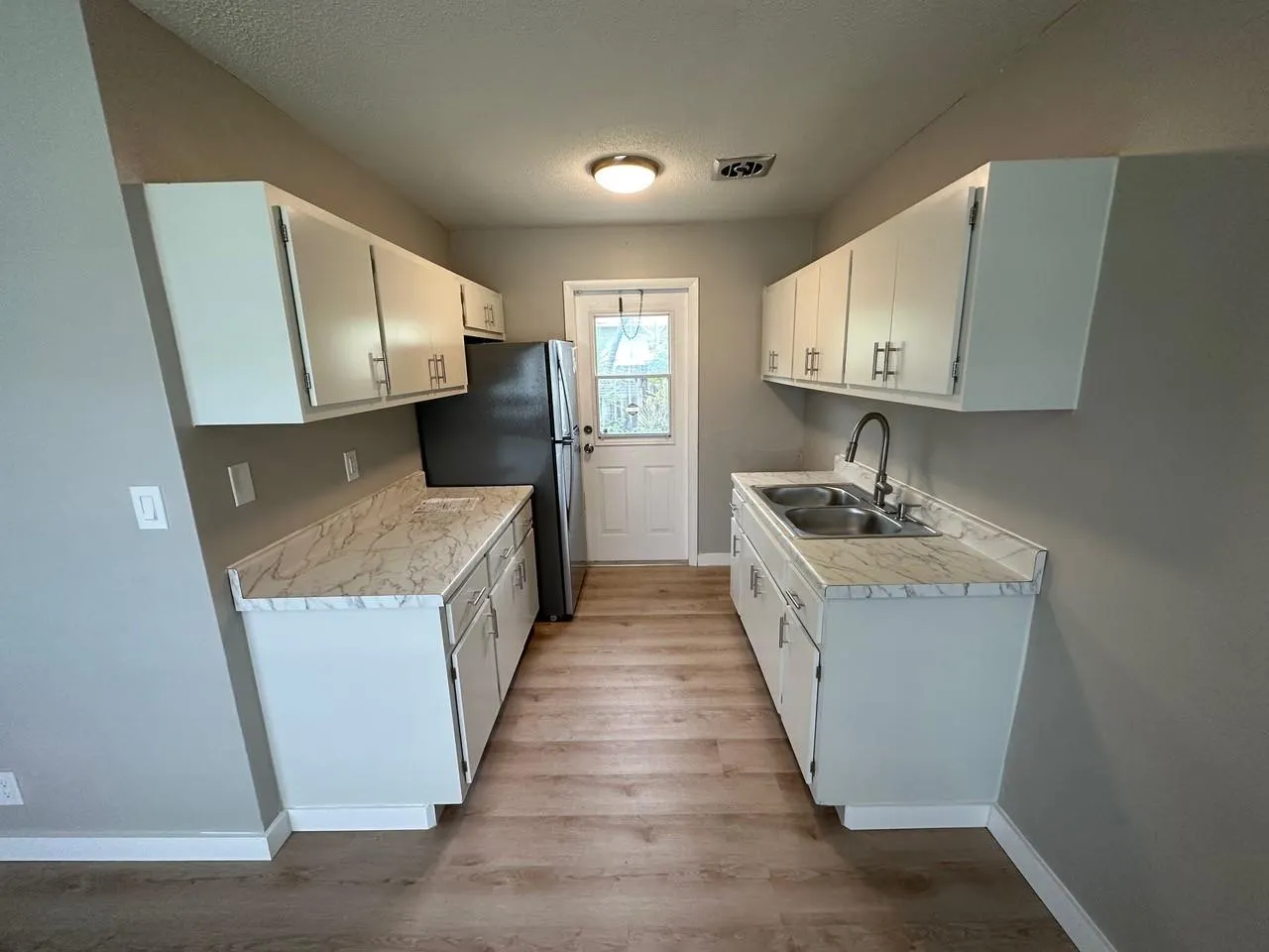 325 NW 25th St, #7