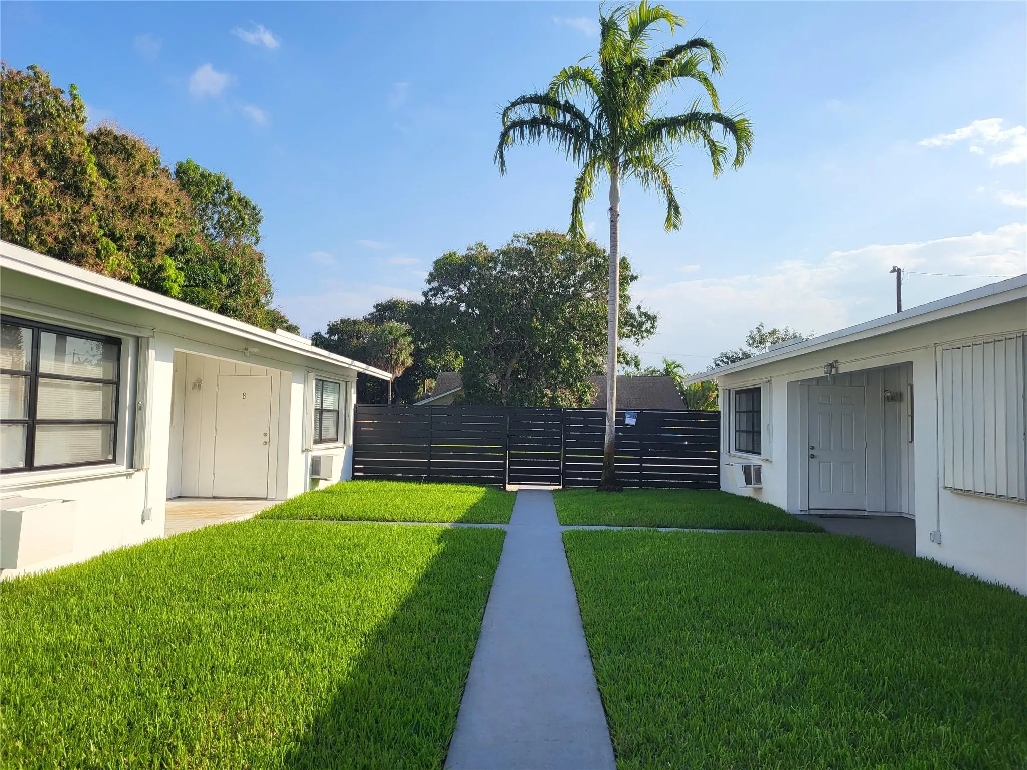 325 NW 25th St, #7