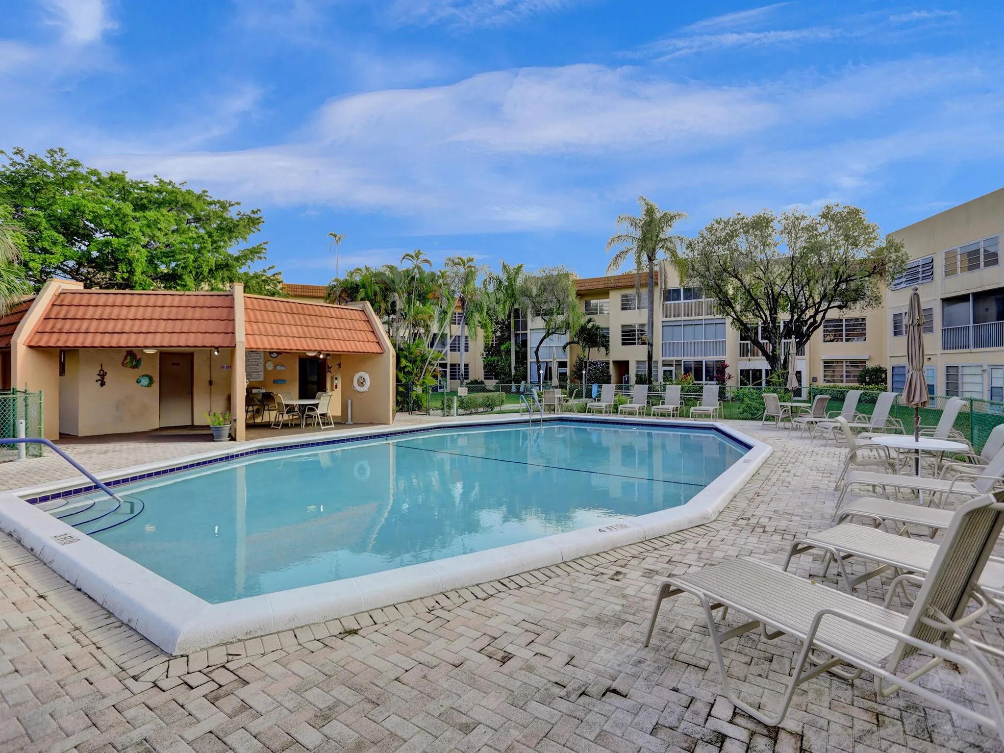 6870 Royal Palm Blvd, #310M