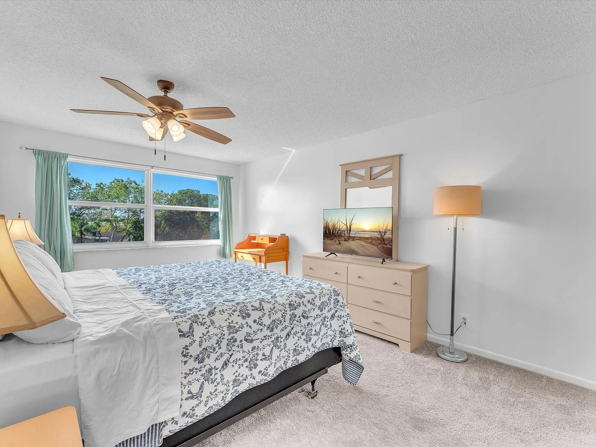6870 Royal Palm Blvd, #310M