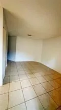 1136 NW 5th Ct