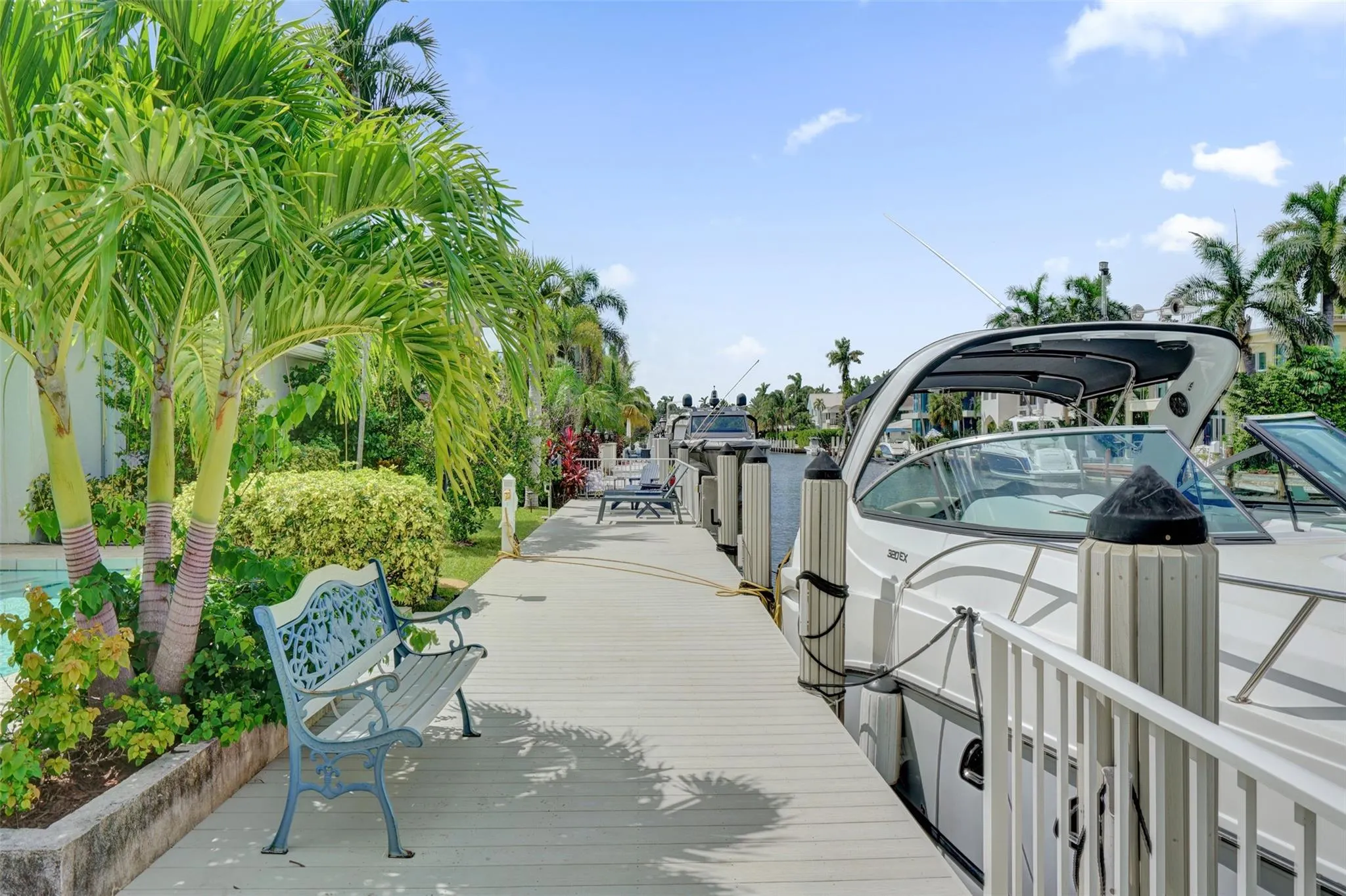 2427 Sea Island Dr