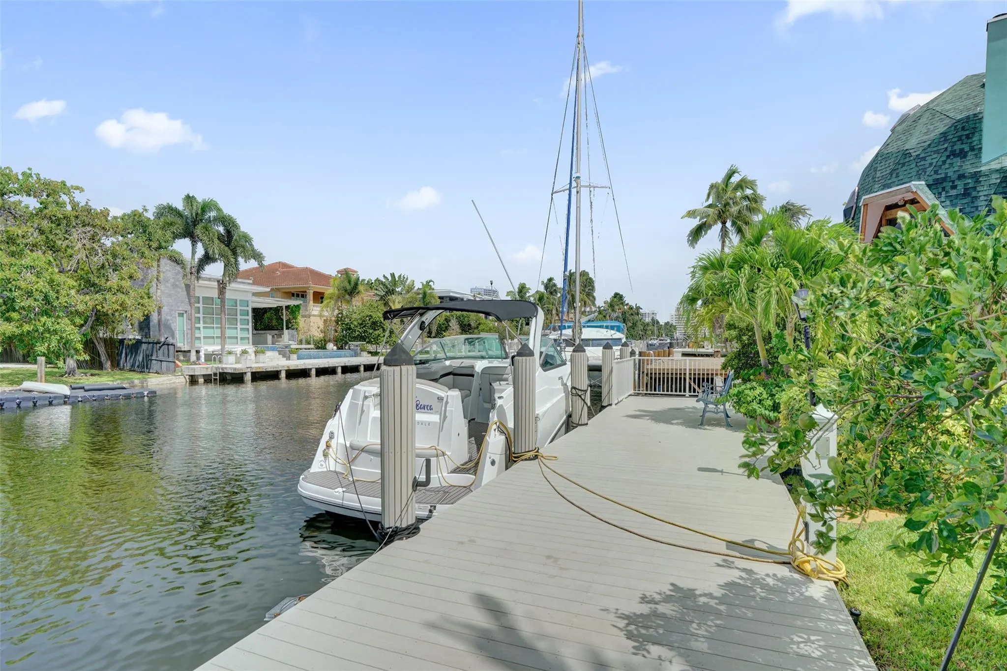 2427 Sea Island Dr