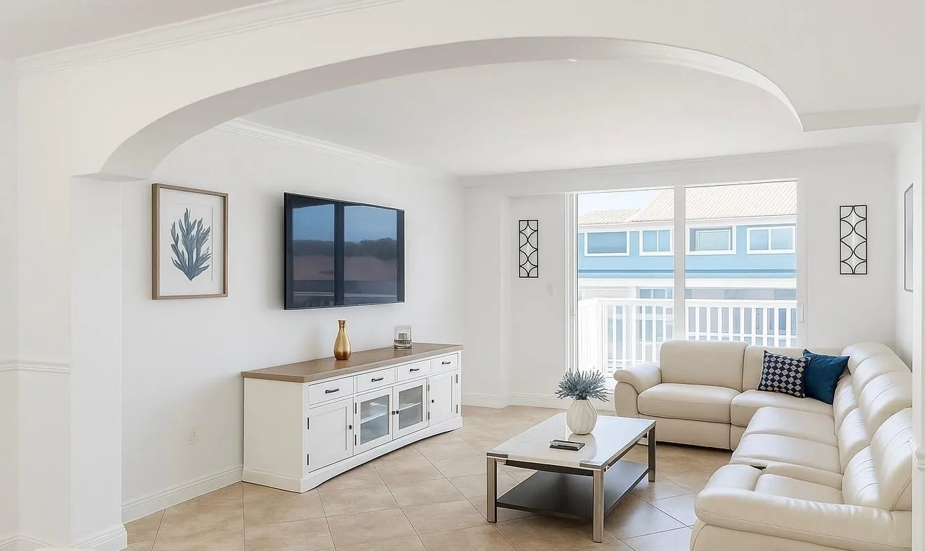 801 S Ocean Drive, #206