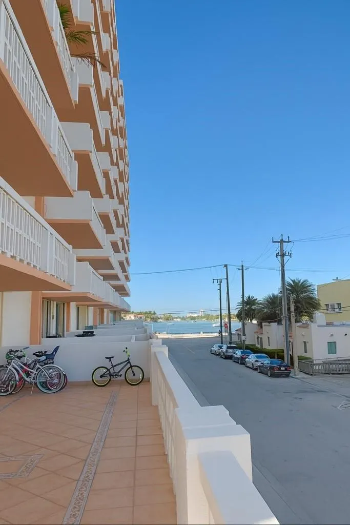801 S Ocean Drive, #206