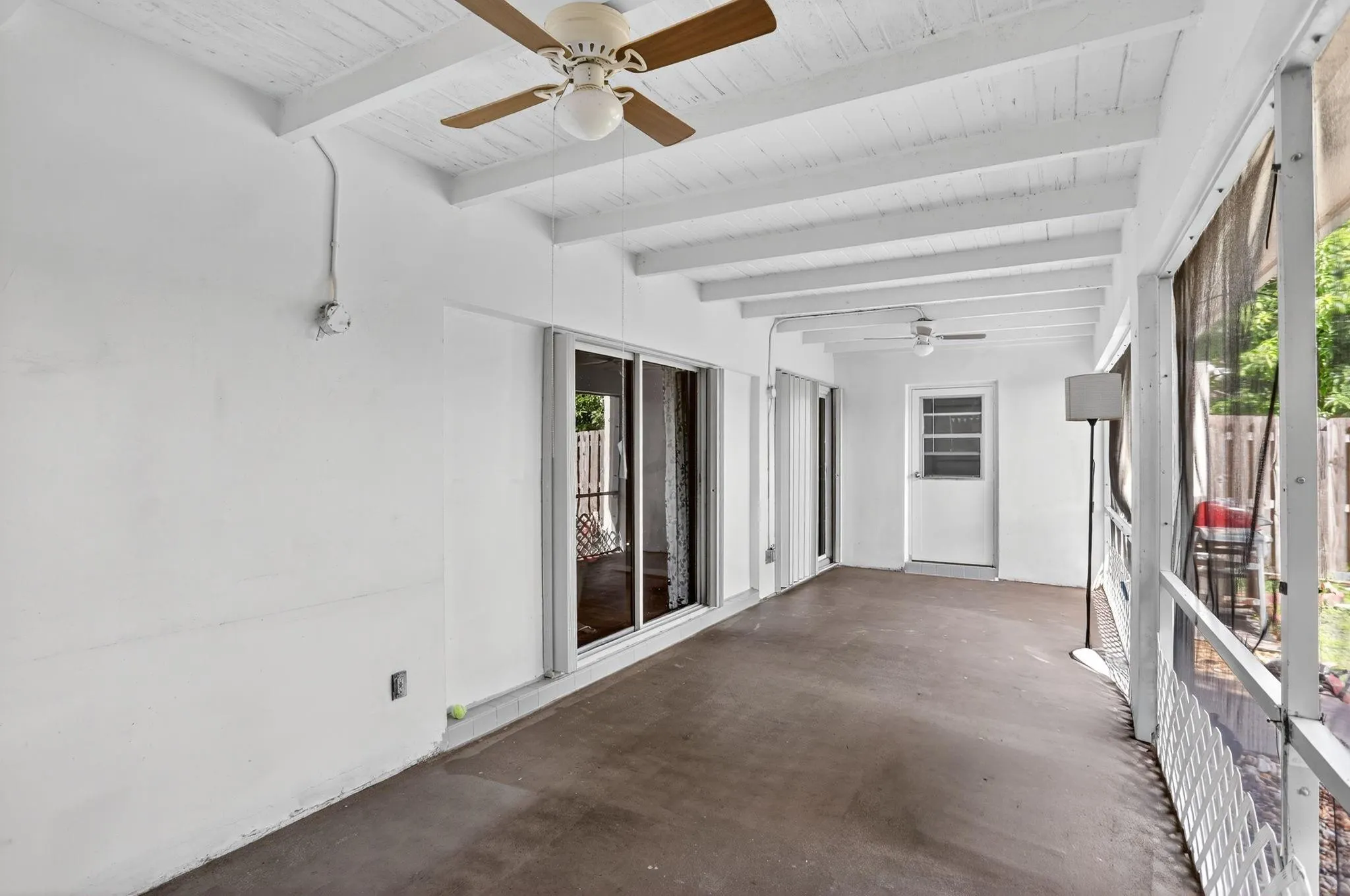 3817 NW 84th Ave