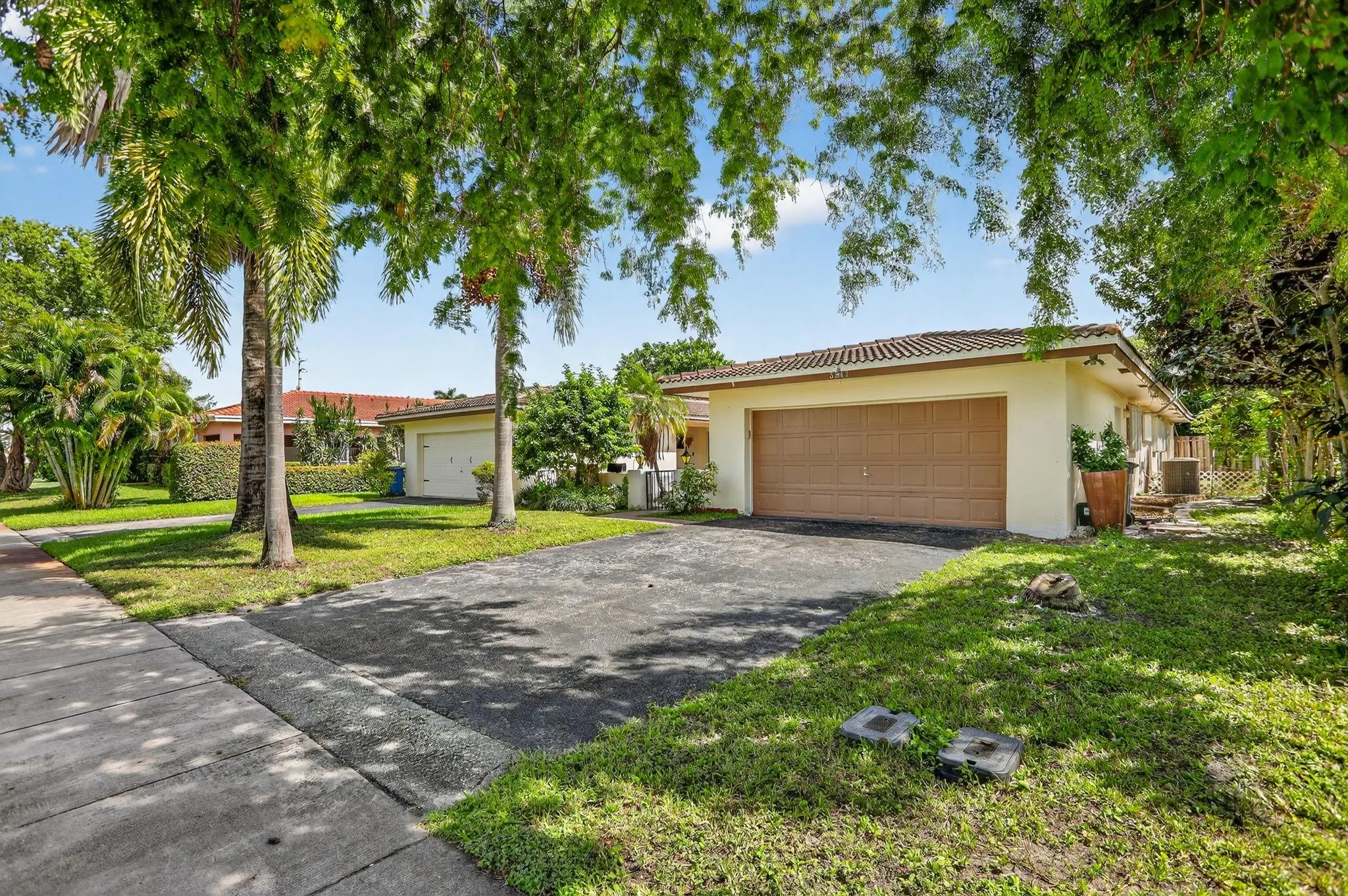 3817 NW 84th Ave