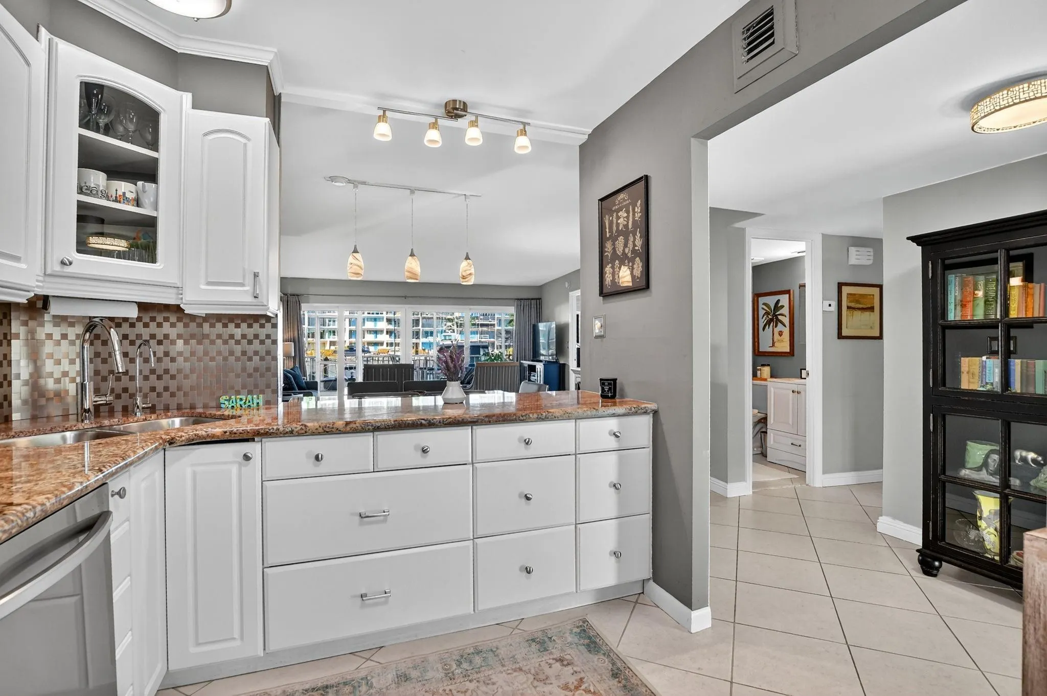 1537 E Hillsboro Blvd, #138