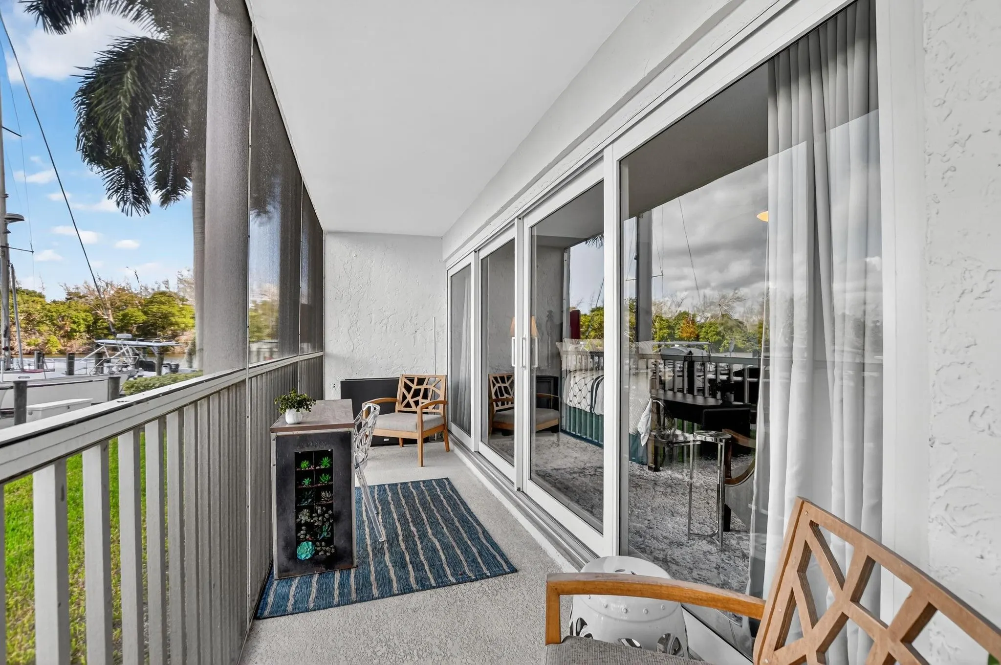 1537 E Hillsboro Blvd, #138